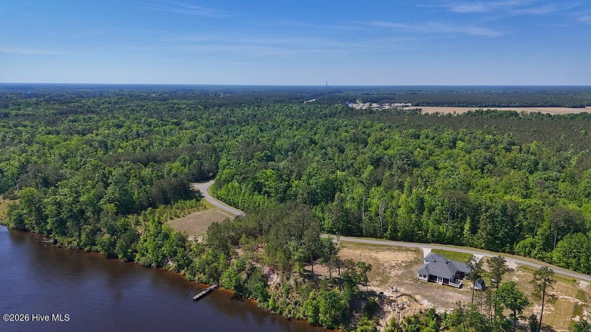 206 Riversedge Drive Property Photo 18