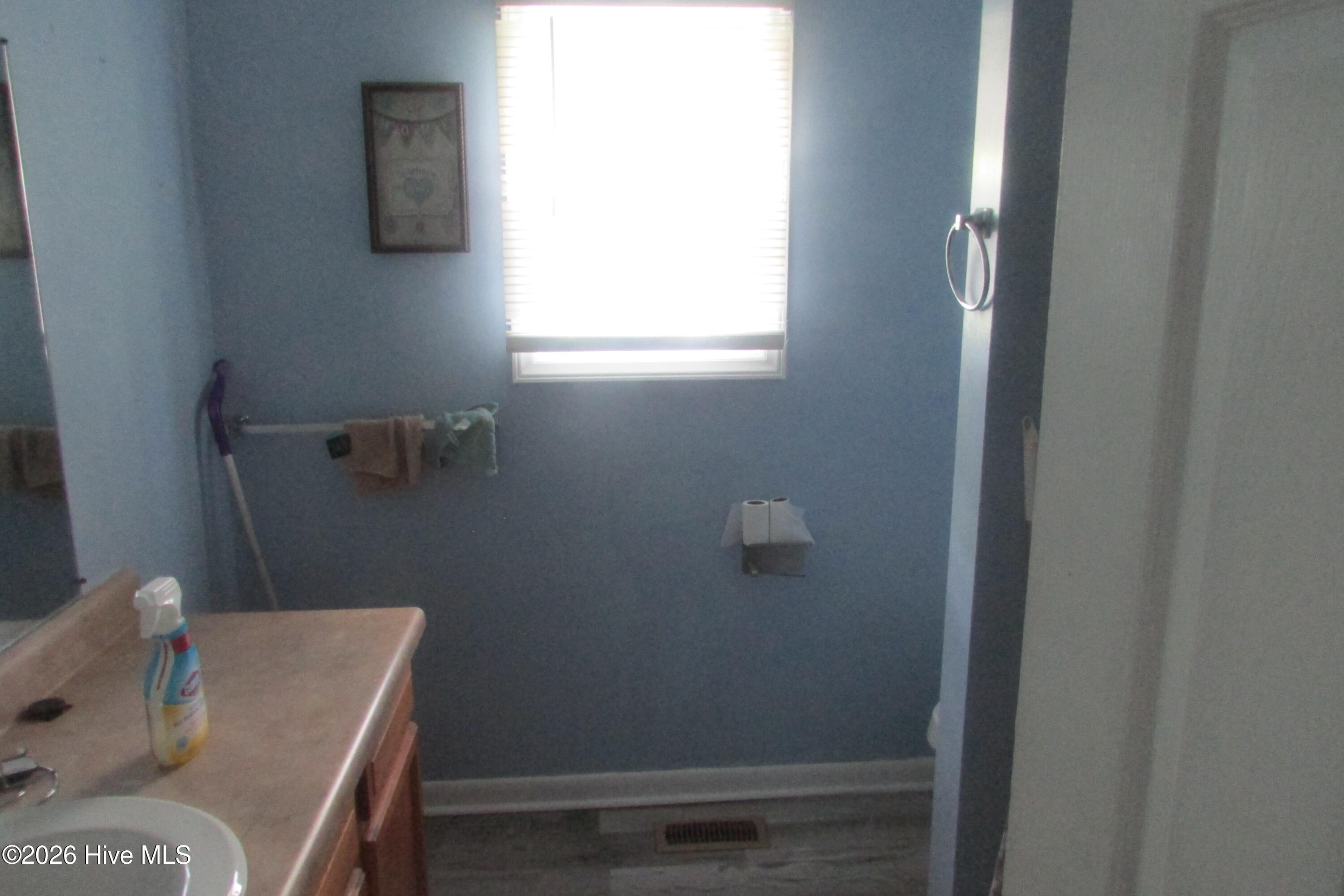 101 Terrell Lane Property Photo 13