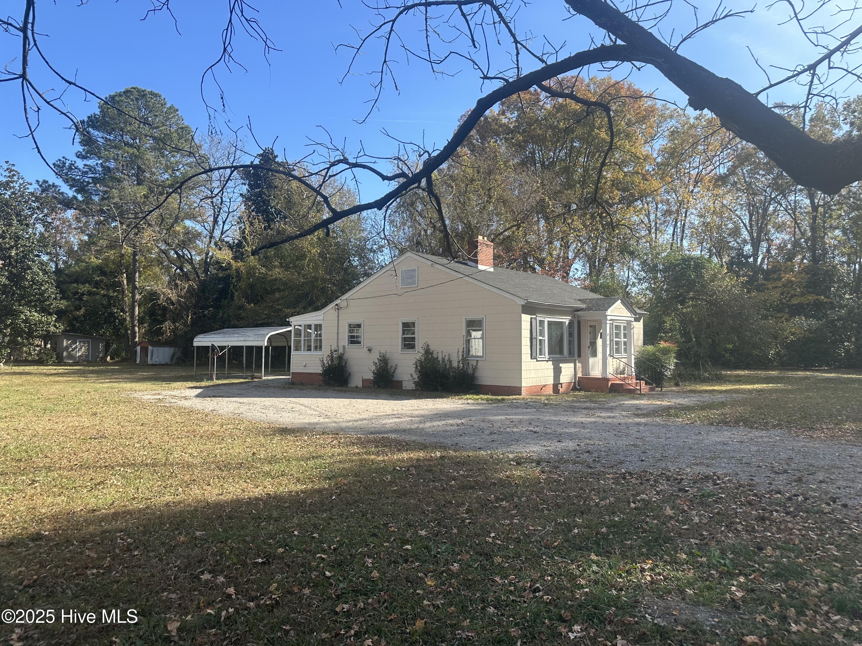 412 Lanoca Avenue Property Photo 1