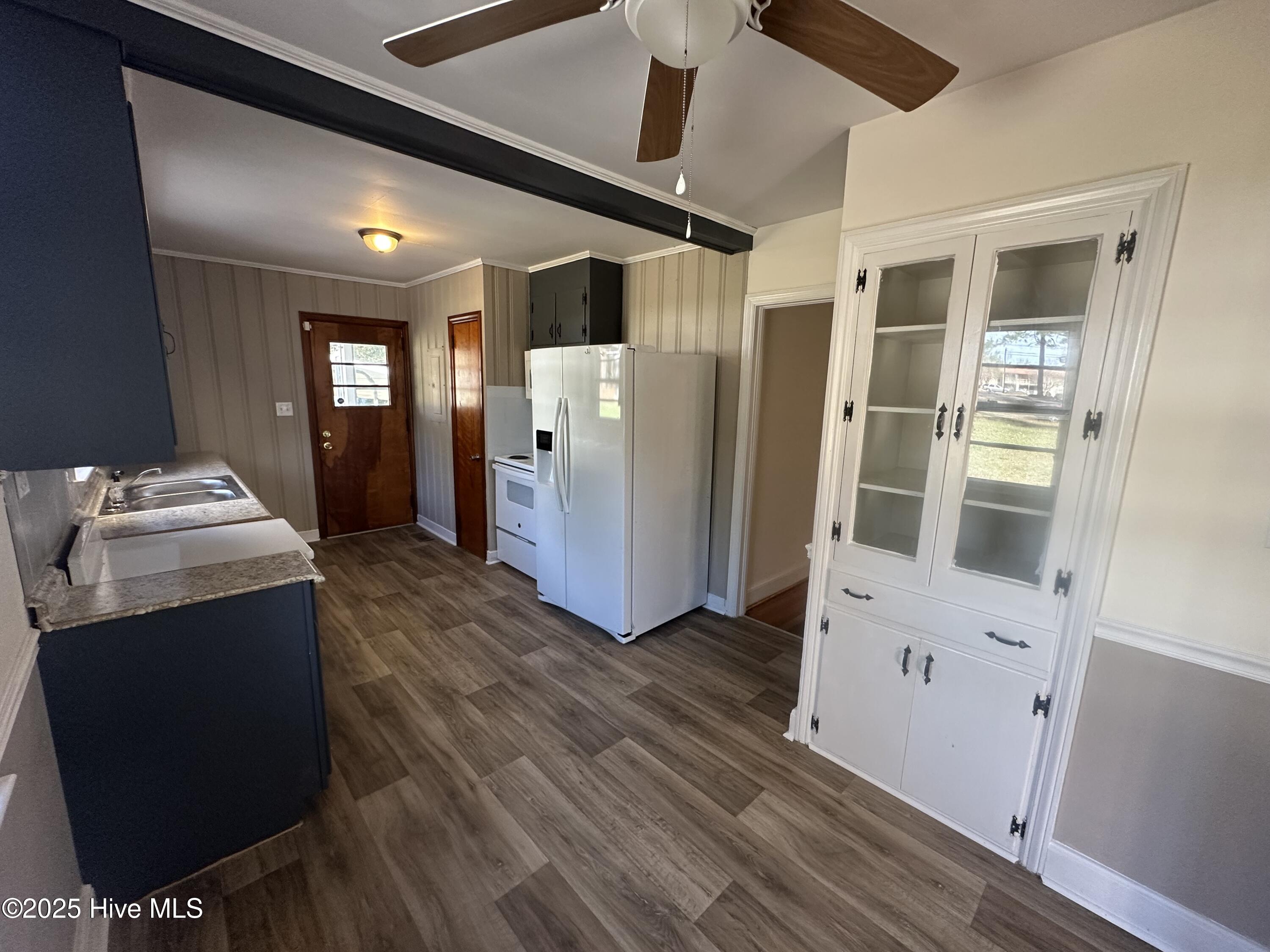 412 Lanoca Avenue Property Photo 11