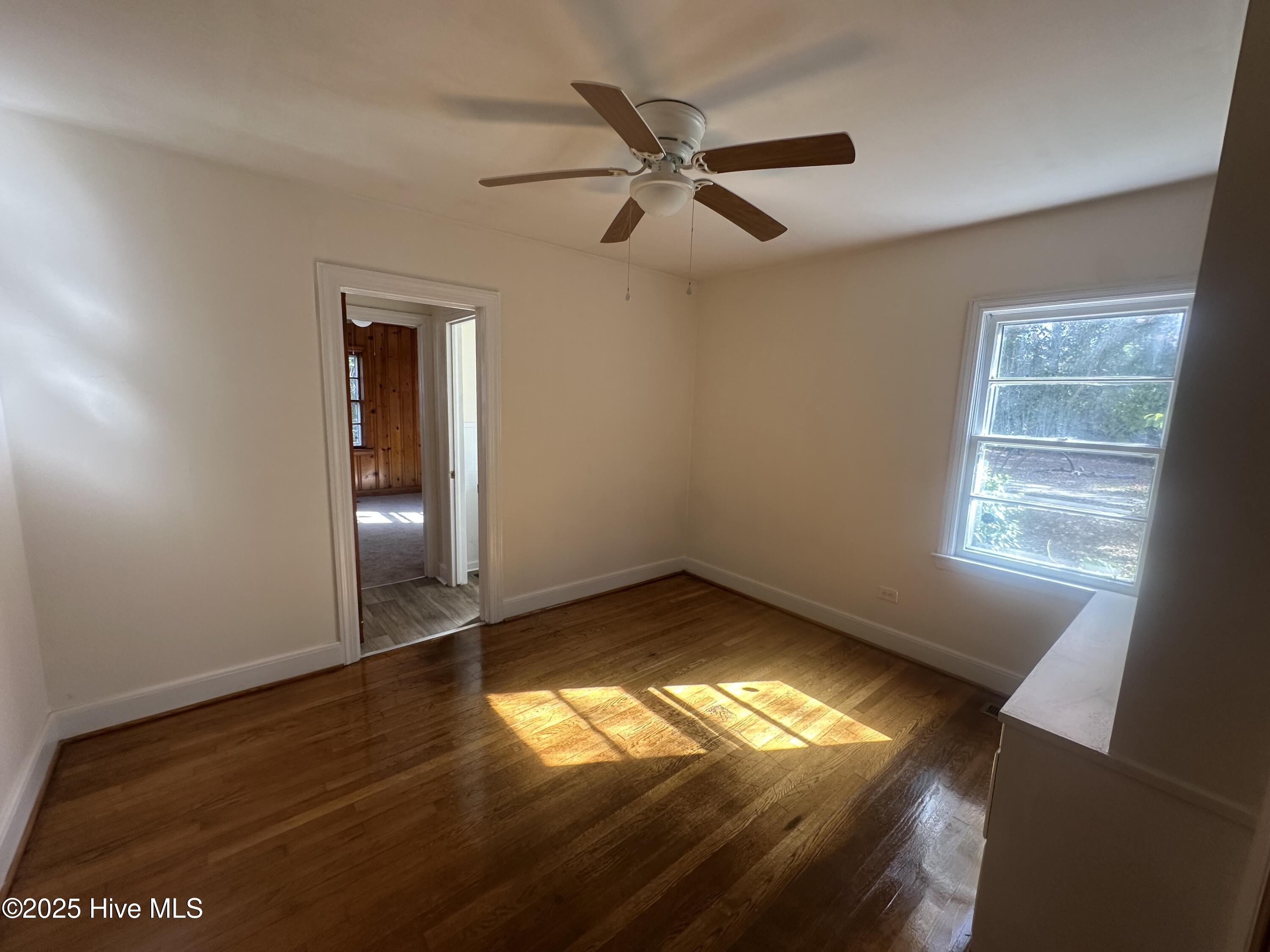 412 Lanoca Avenue Property Photo 18