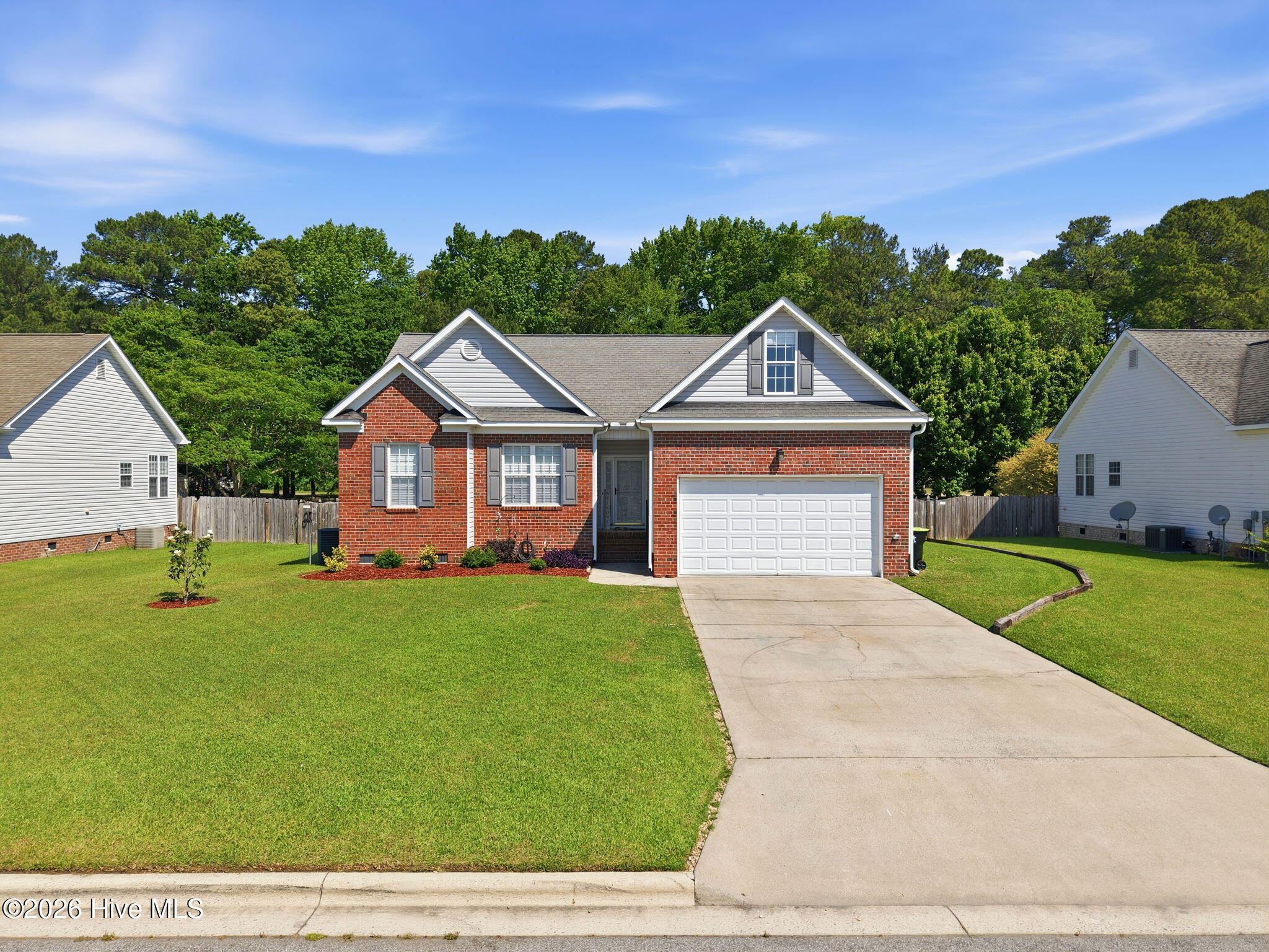 2752 Barefoot Lane Property Photo 5