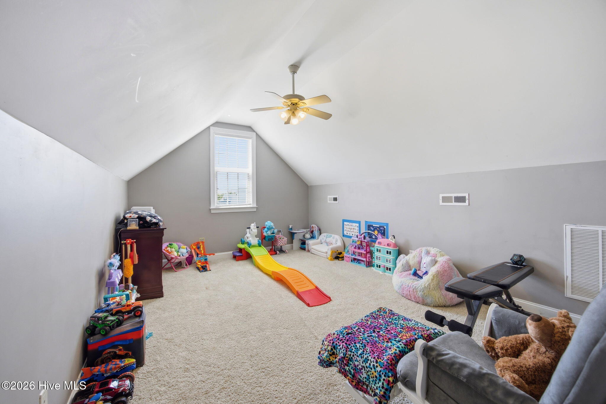 2752 Barefoot Lane Property Photo 18