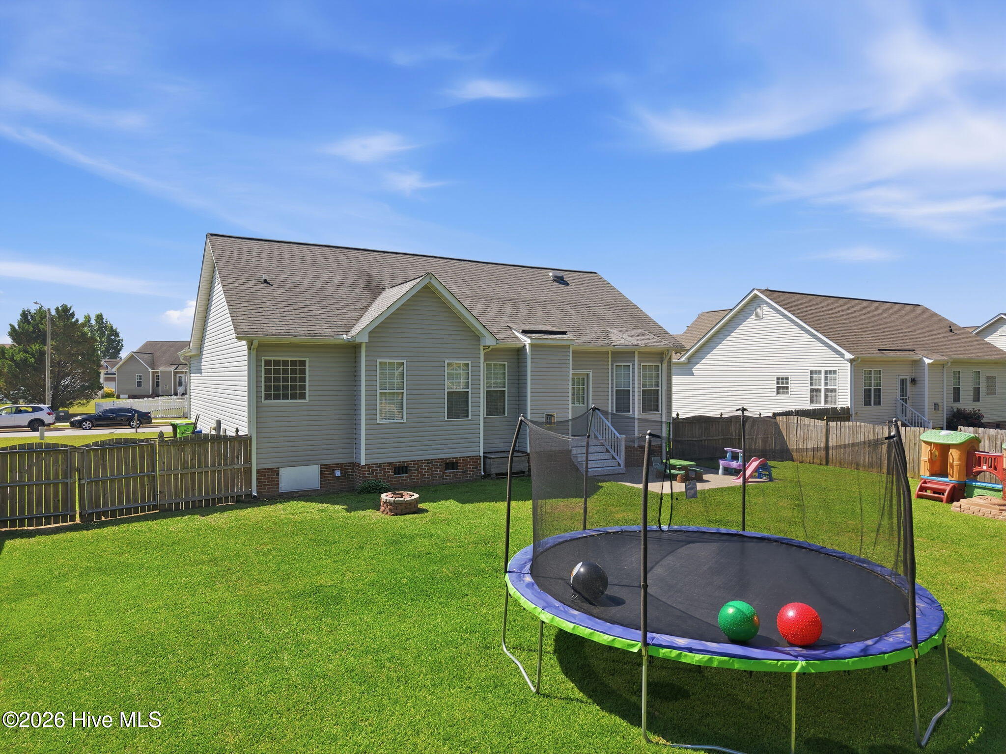 2752 Barefoot Lane Property Photo 24