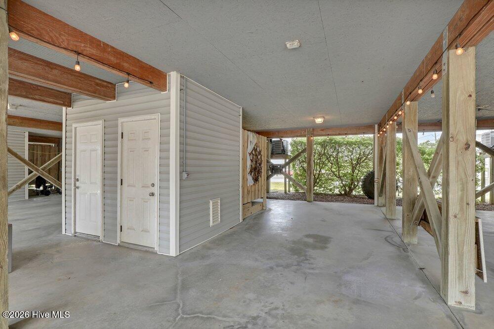 221 Lazy Day Drive Property Photo 6