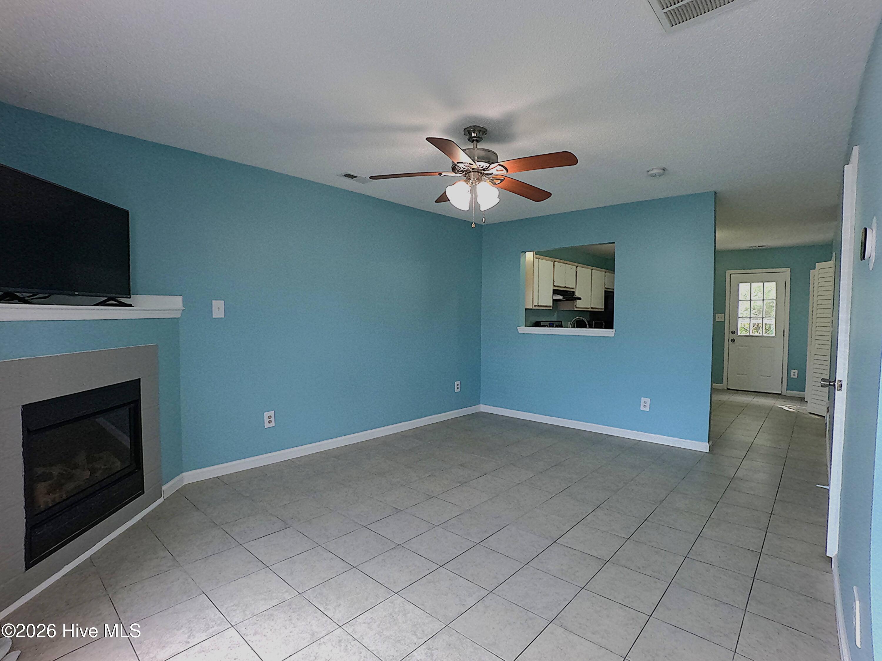 401 Timberlake Trail Property Photo 7