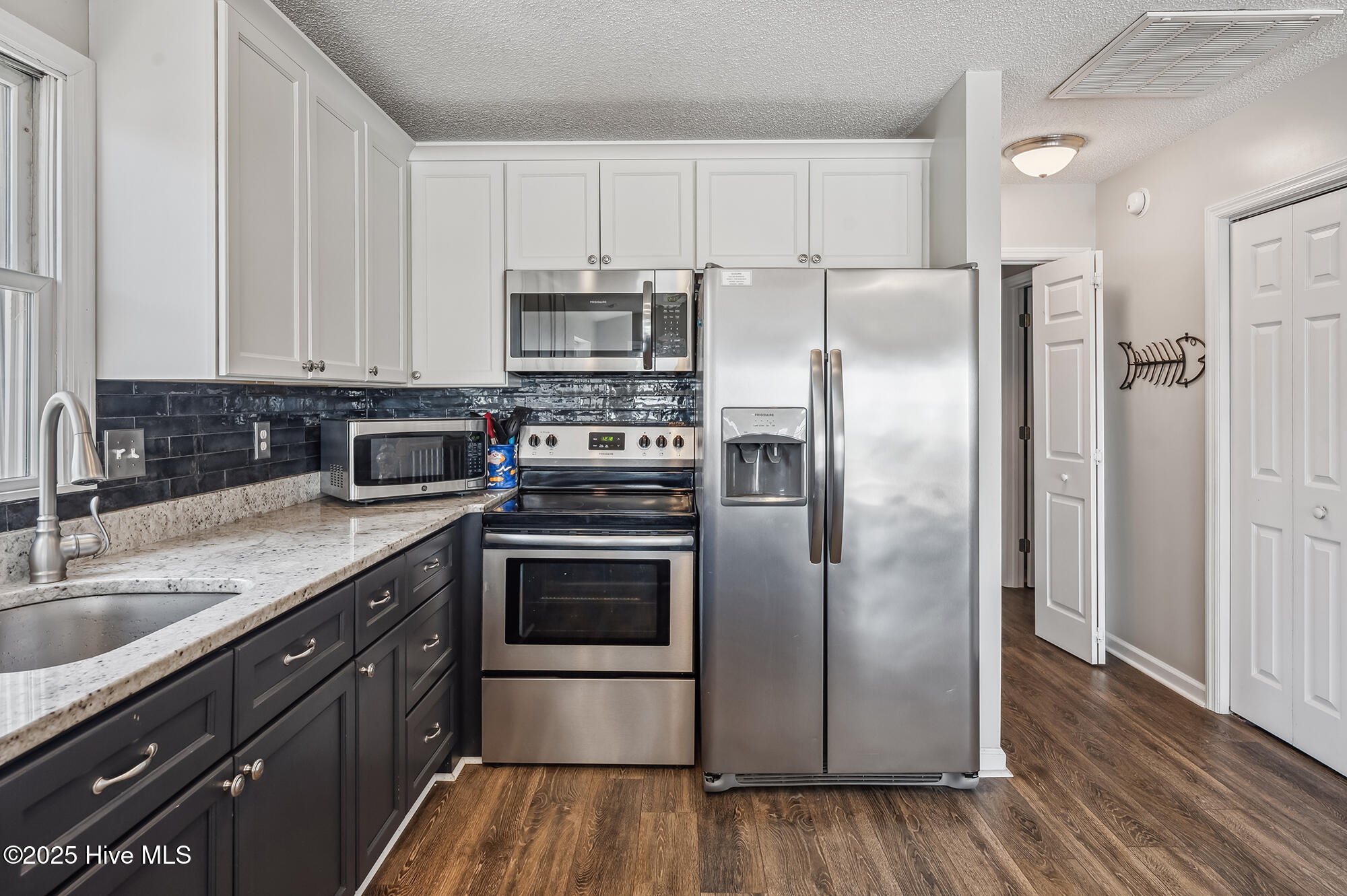 3536 Island Drive Property Photo 15