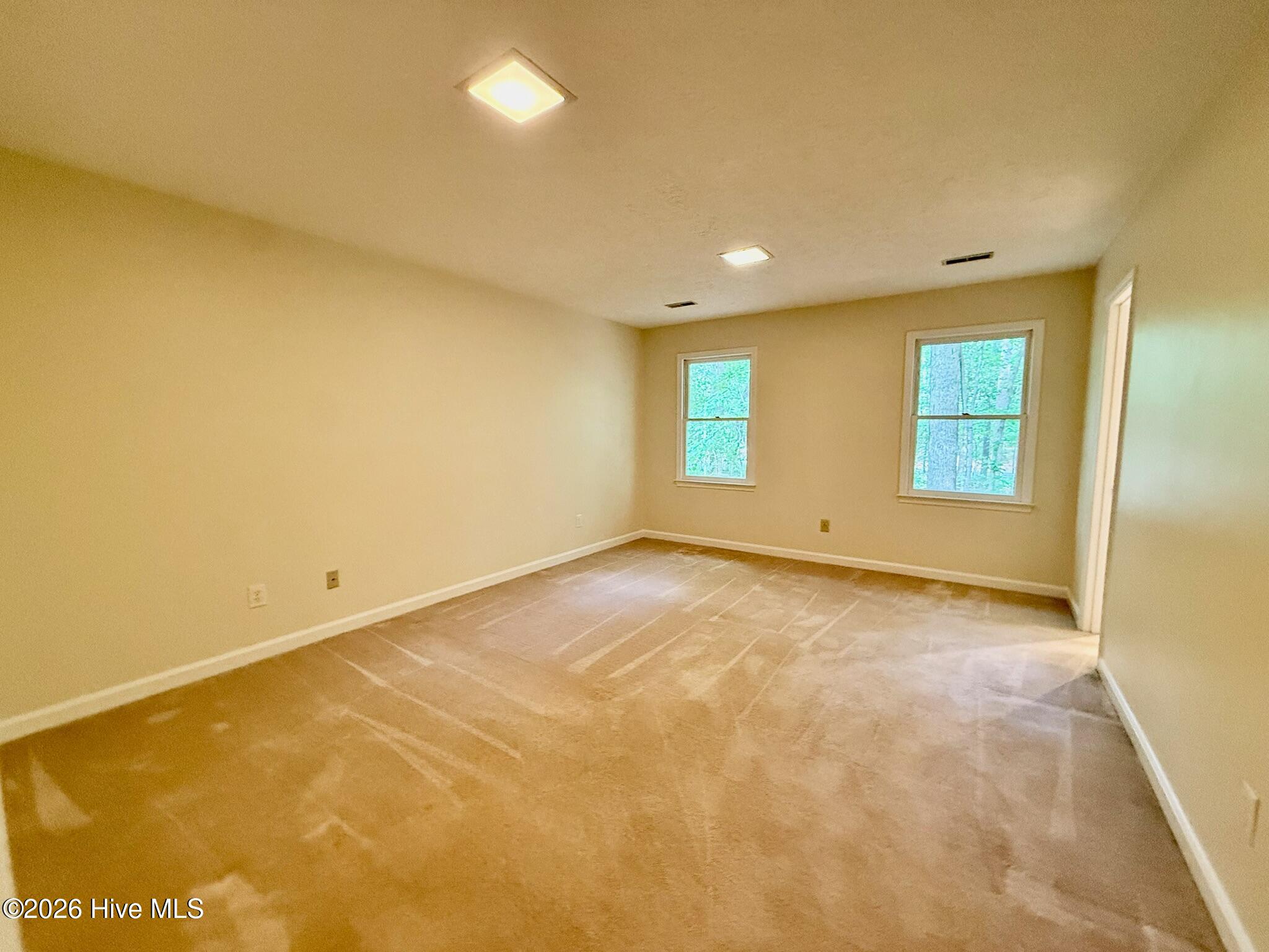 829 Williamsburg Drive Property Photo 17