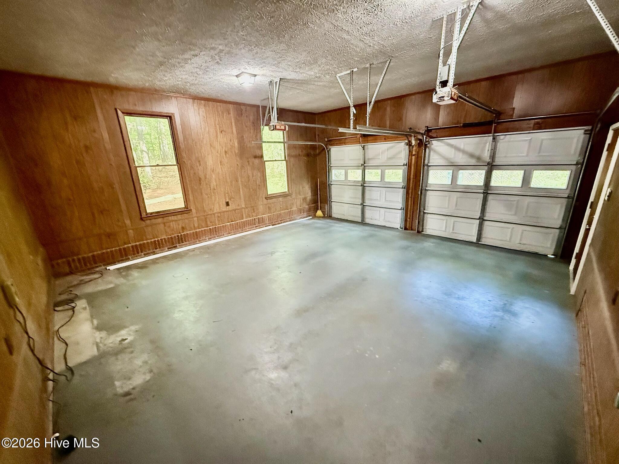 829 Williamsburg Drive Property Photo 28