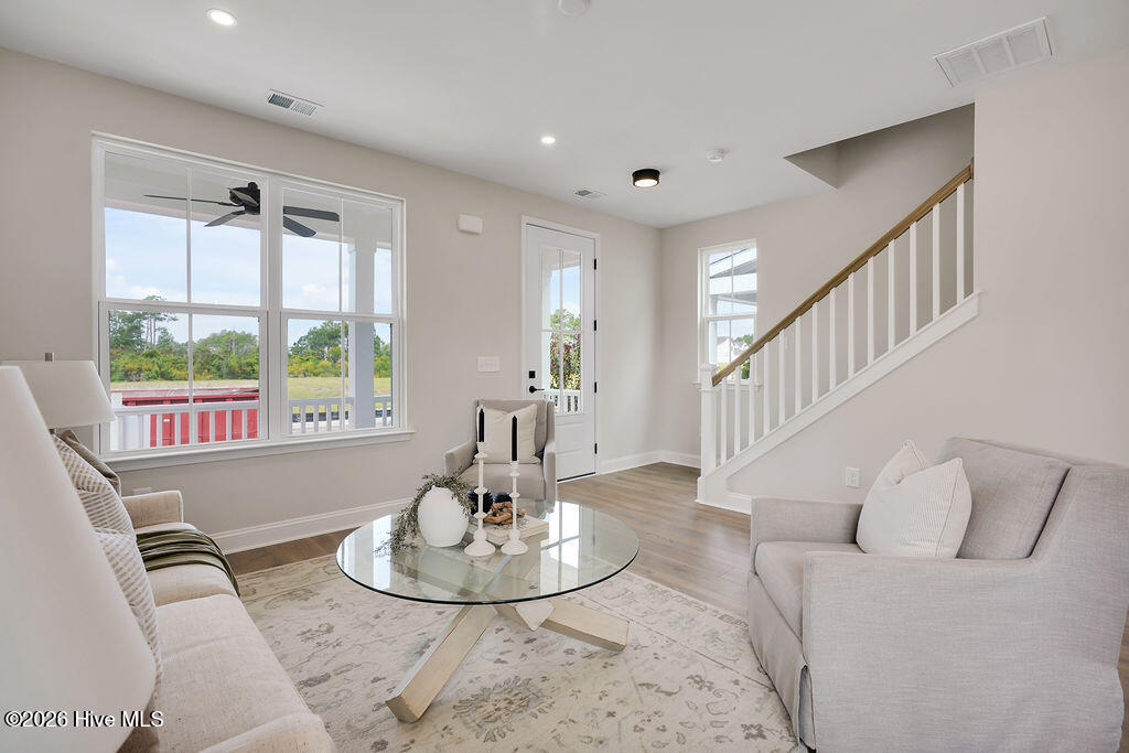 5424 Folklore Way Property Photo 5
