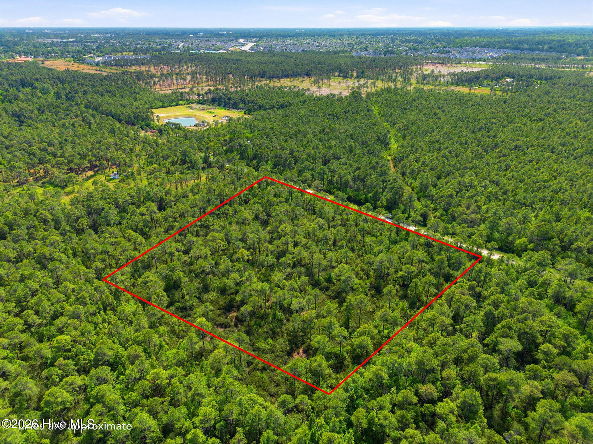 7604 Plantation Road Property Photo 4