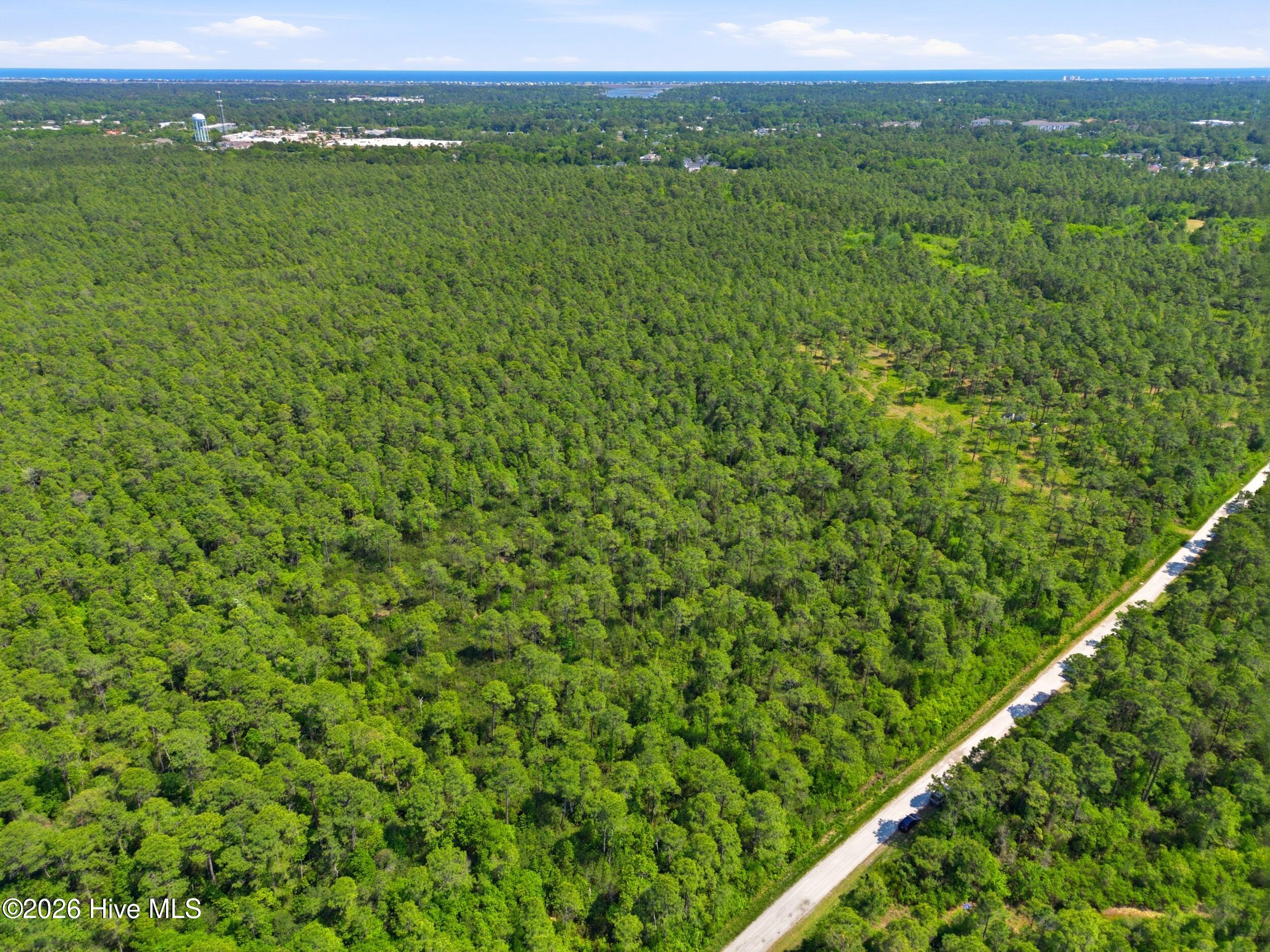 7604 Plantation Road Property Photo 5