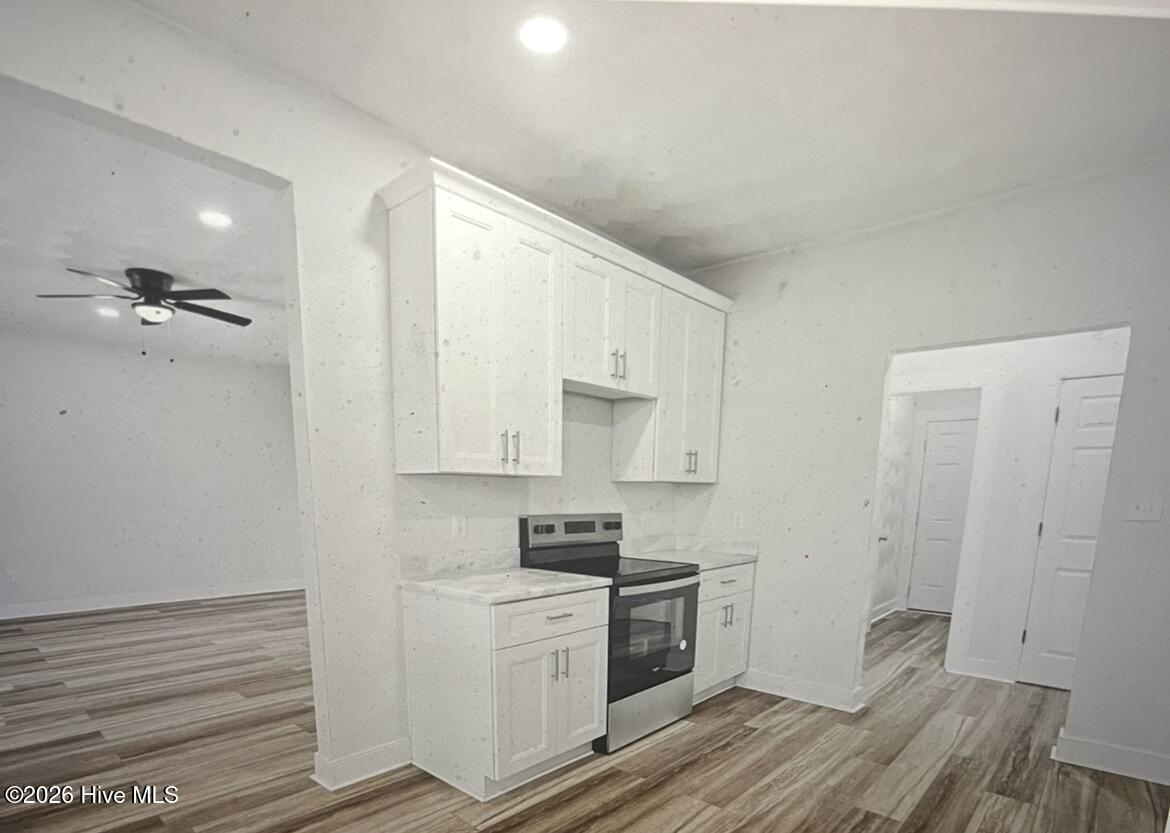 433 Riversound Drive Property Photo 9