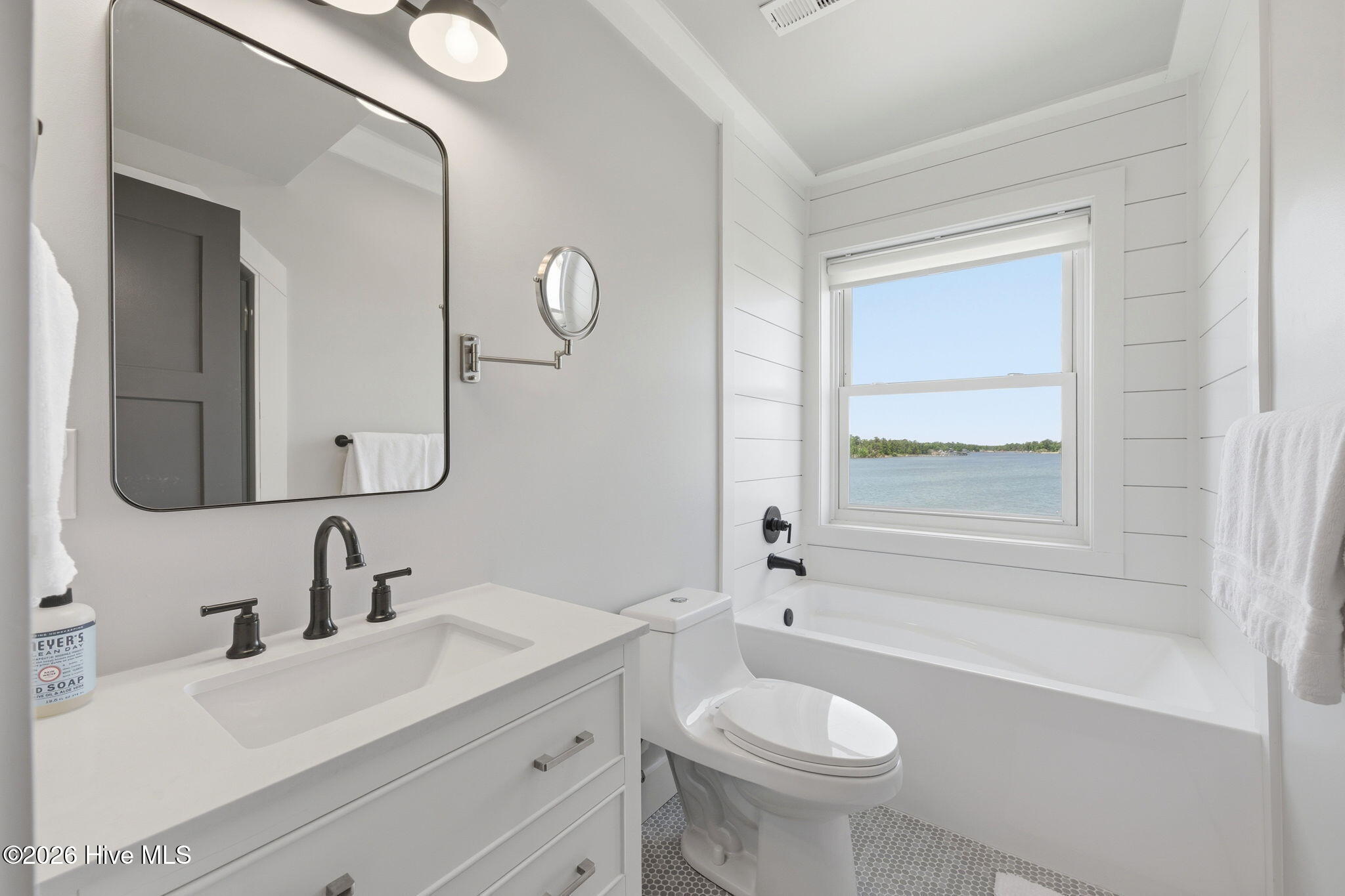 3736 Janiero Road Property Photo 20