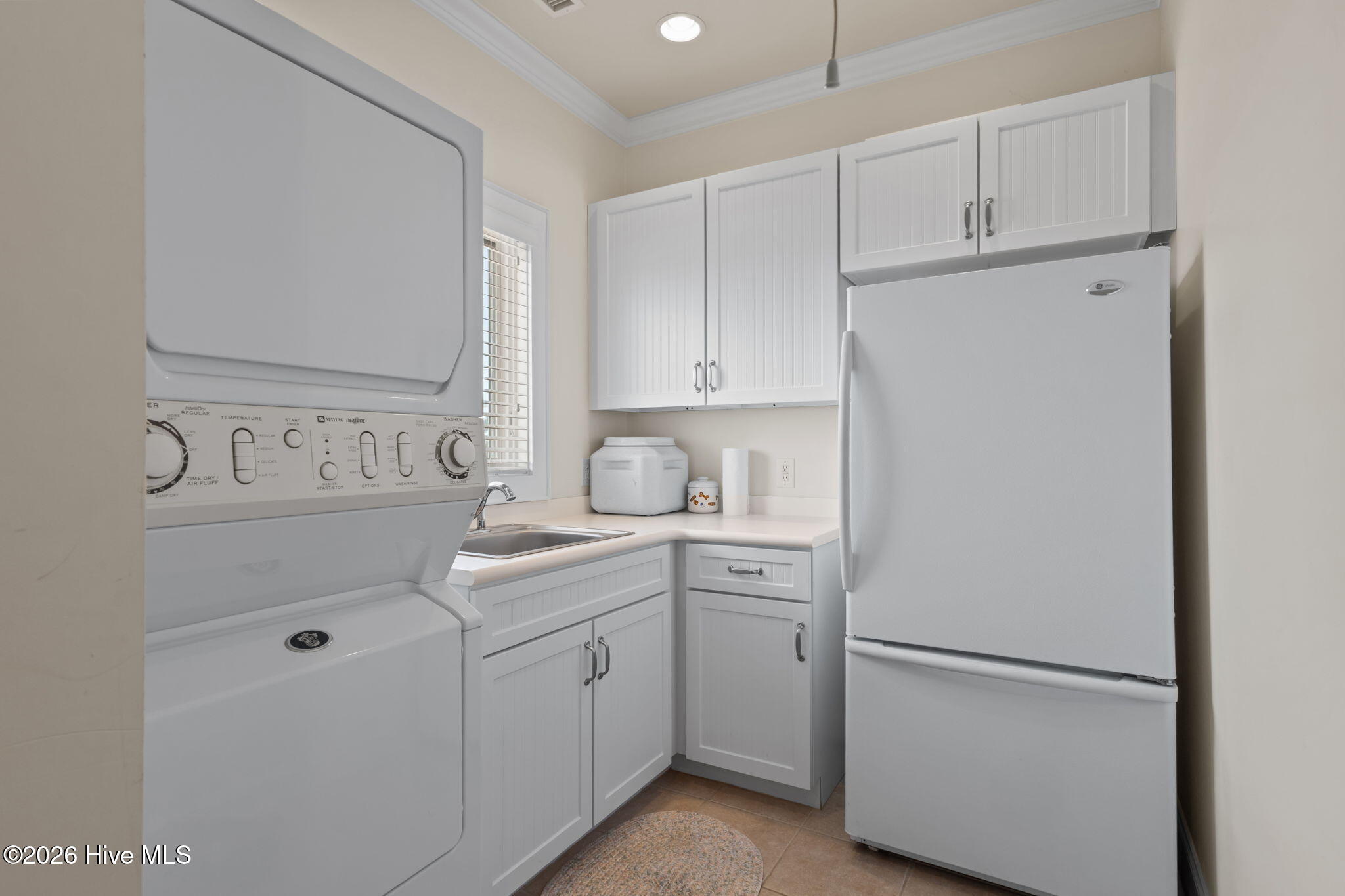 2106 Evans Street Property Photo 16