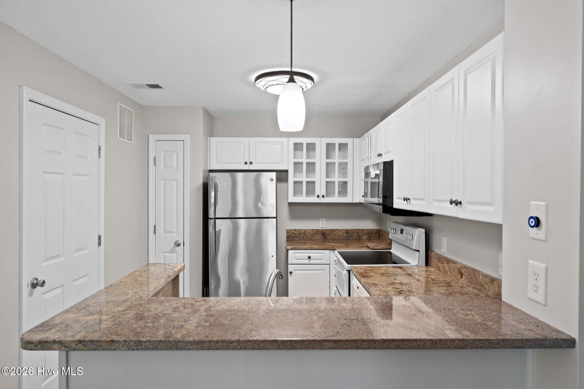 4130 Breezewood Drive Apt 104 Property Photo 16