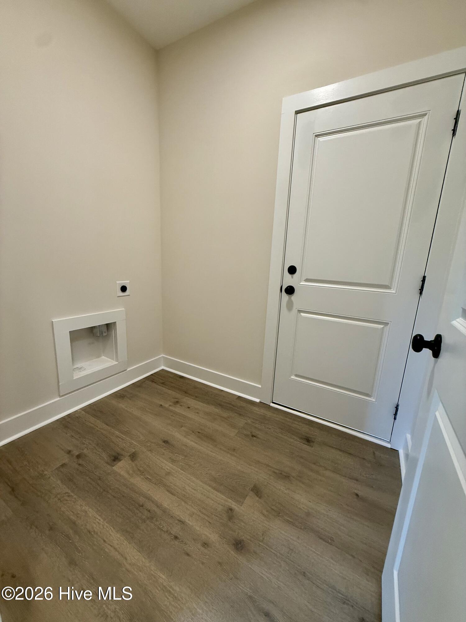 105 Spring Meadows Drive Property Photo 11