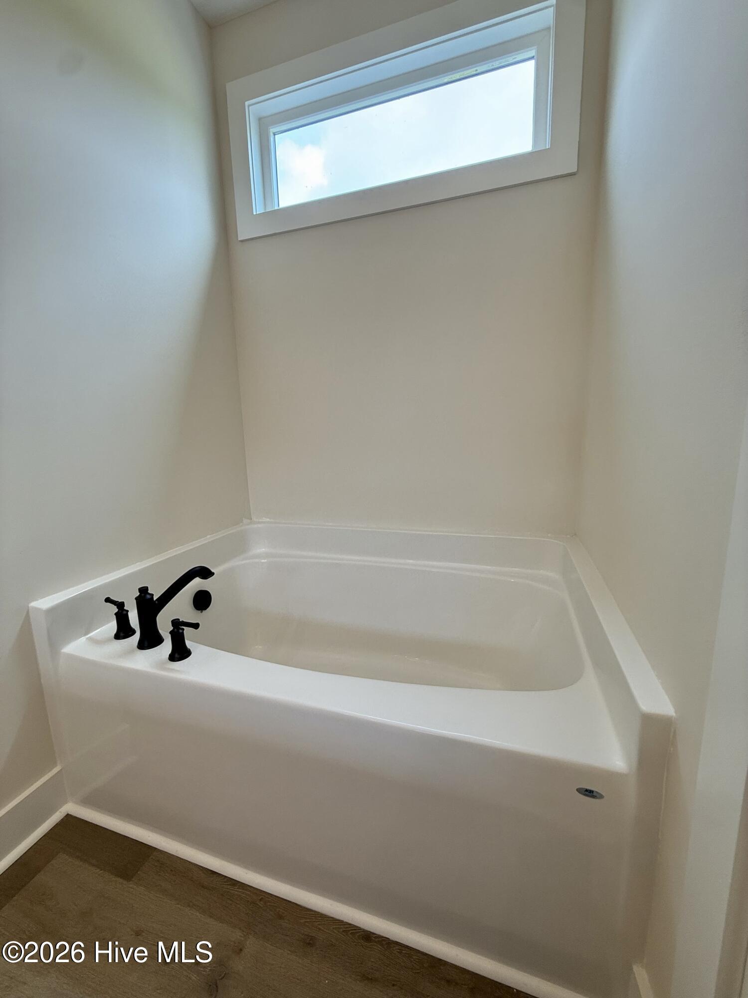 105 Spring Meadows Drive Property Photo 17