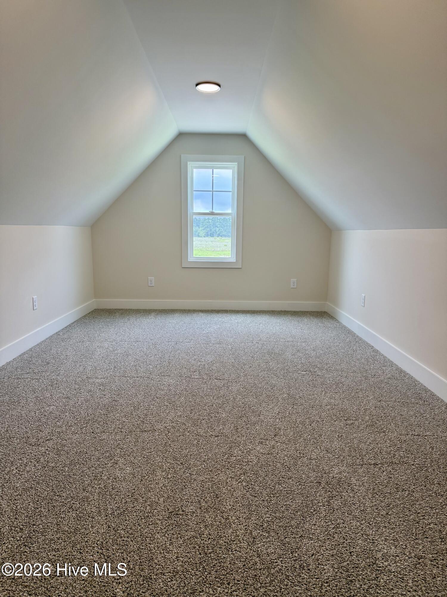 105 Spring Meadows Drive Property Photo 18