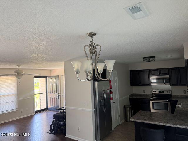 633 Fox Chase Lane Property Photo 6