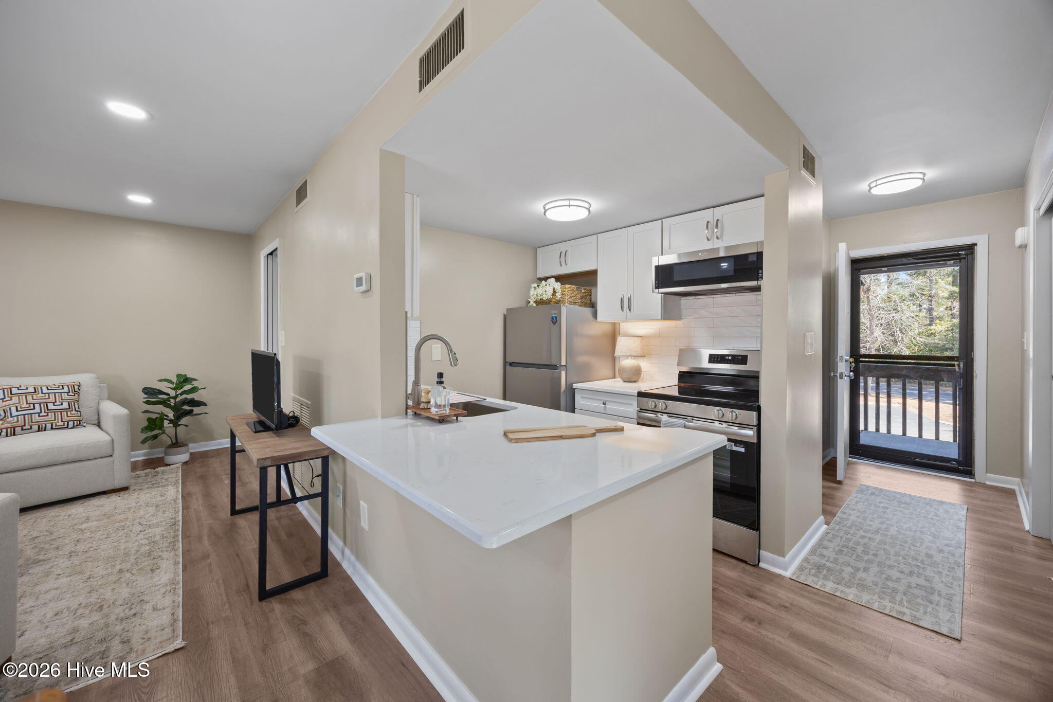 10 Pine Tree Road # 209 Property Photo 8