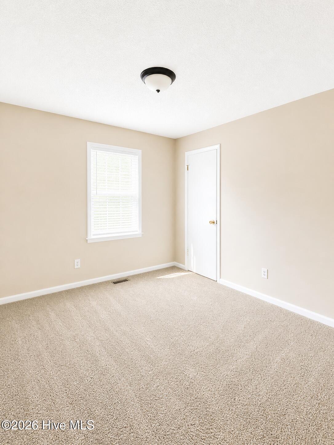 3649 S Walnut Street Property Photo 13