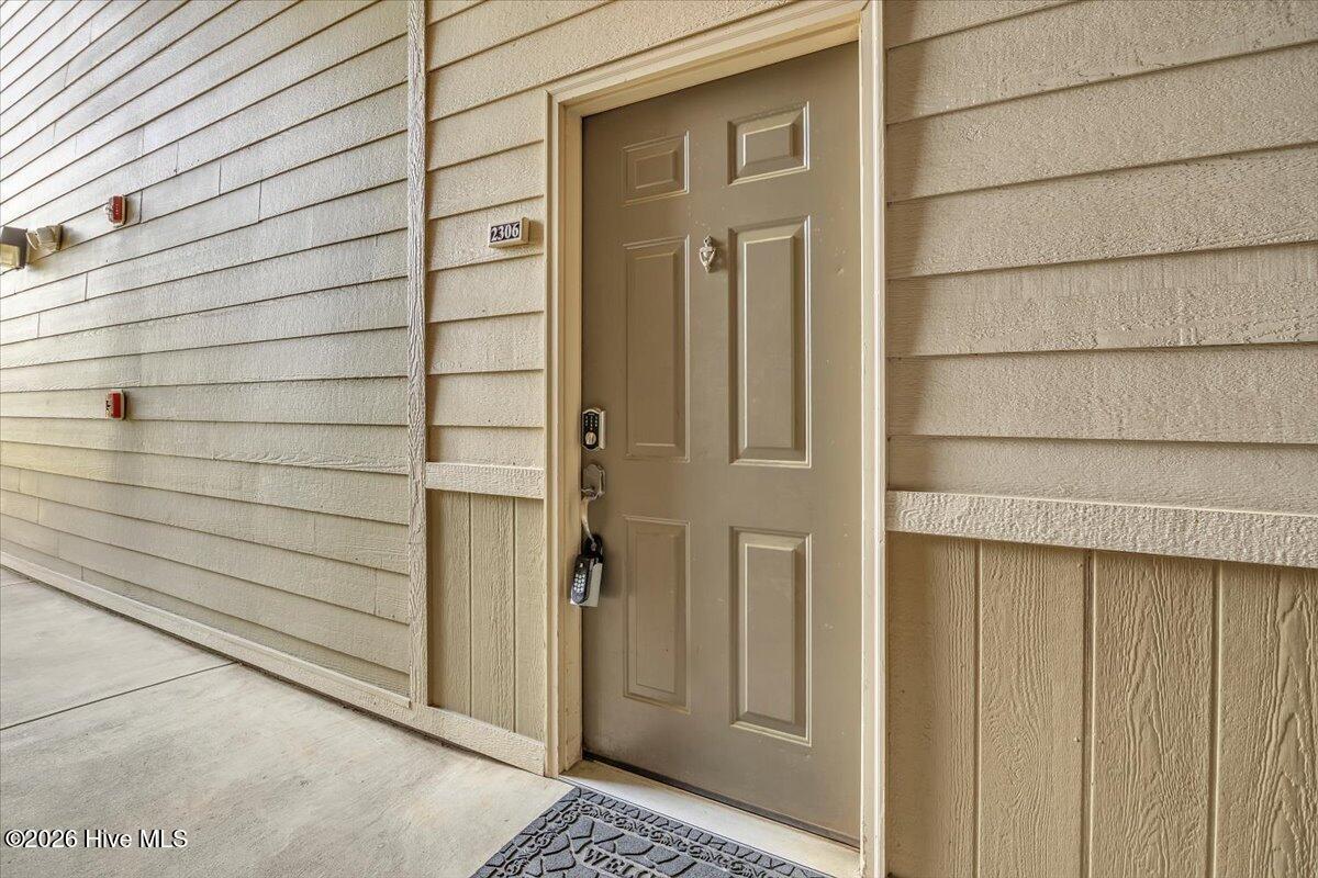 395 S Crow Creek Drive 2306 Property Photo 5