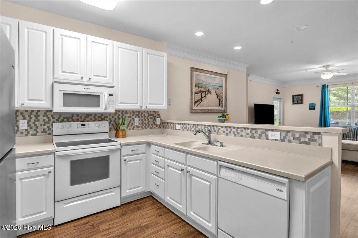 395 S Crow Creek Drive 2306 Property Photo 12