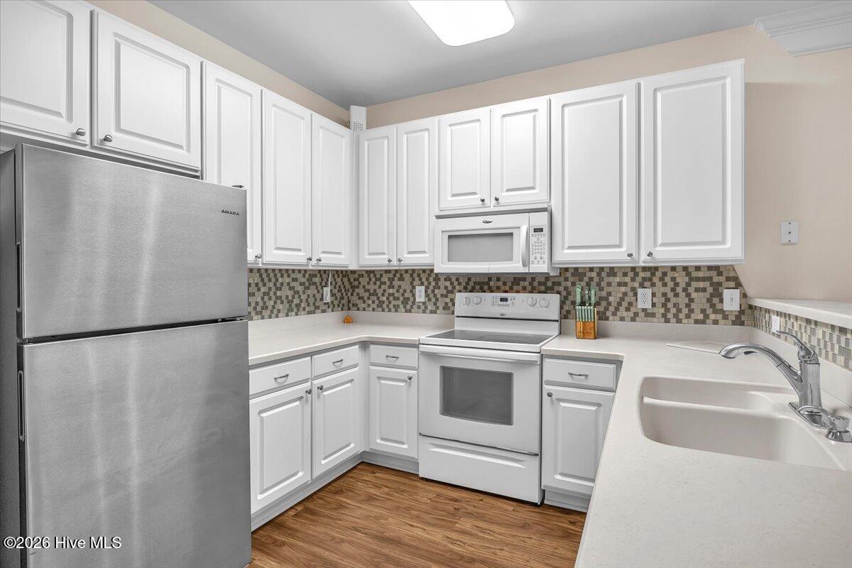 395 S Crow Creek Drive 2306 Property Photo 14