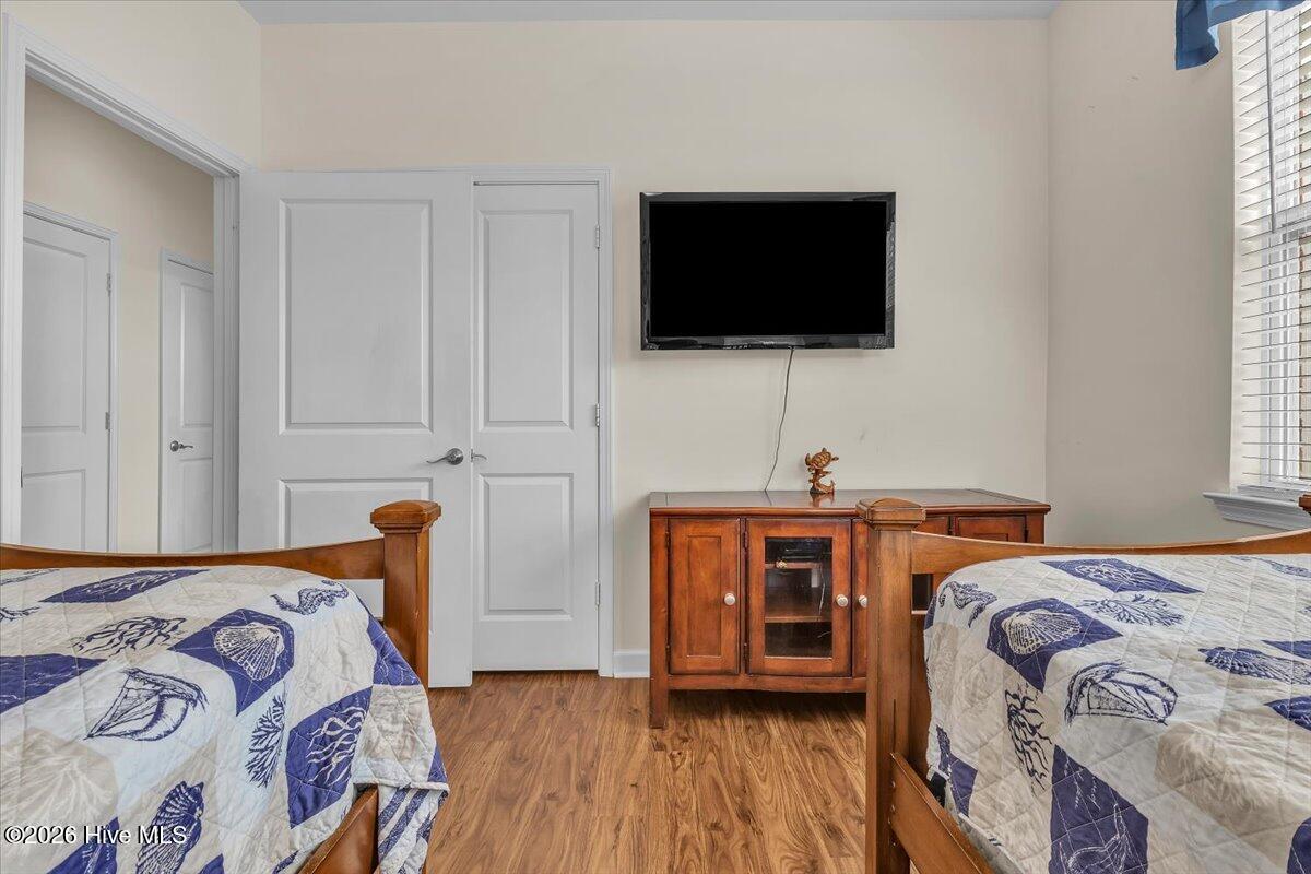 395 S Crow Creek Drive 2306 Property Photo 23