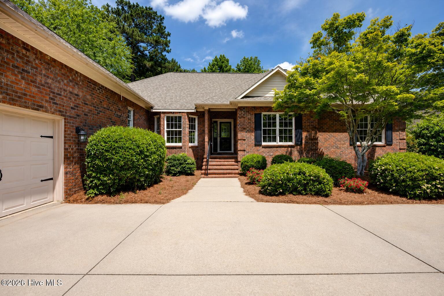 606 Taberna Circle Property Photo 2