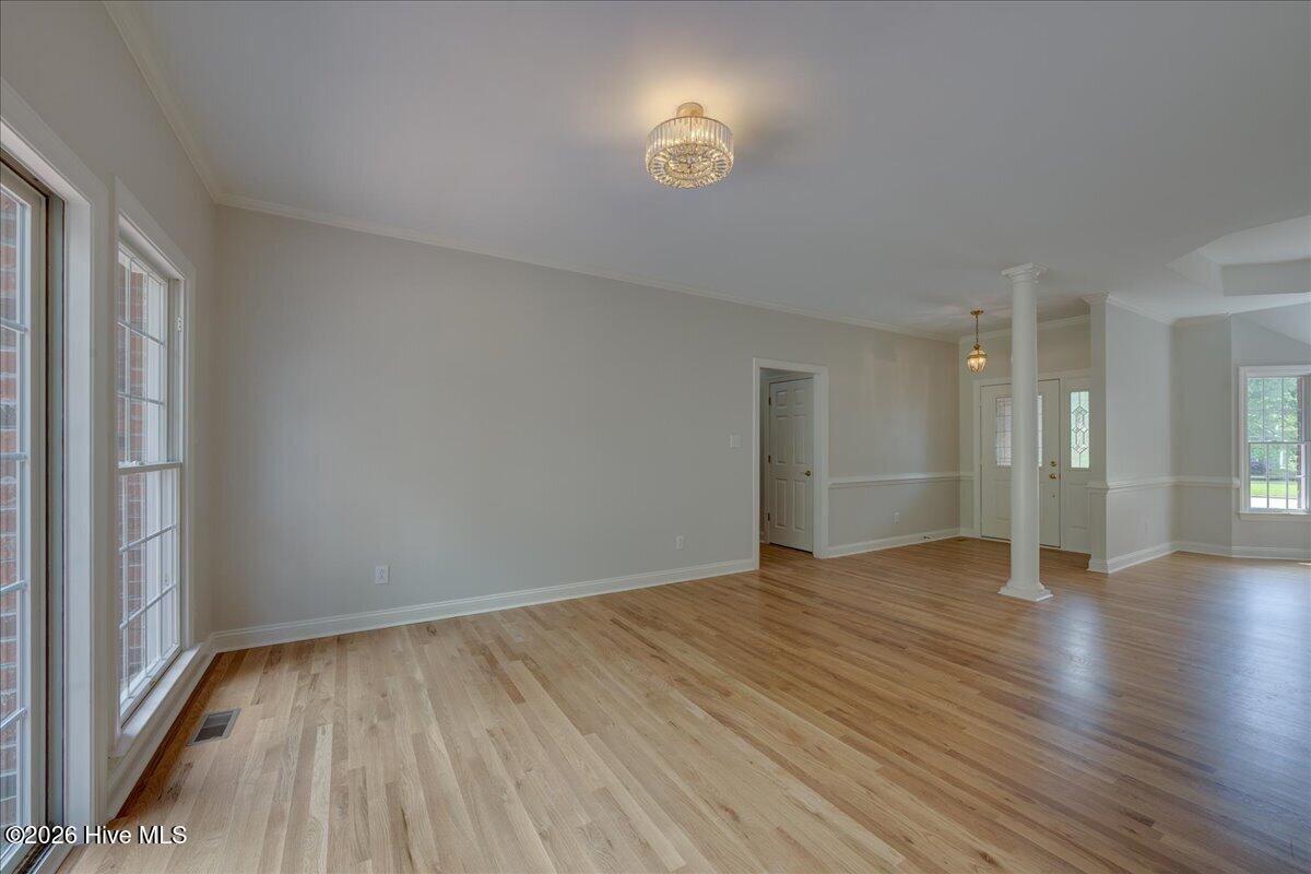 606 Taberna Circle Property Photo 7