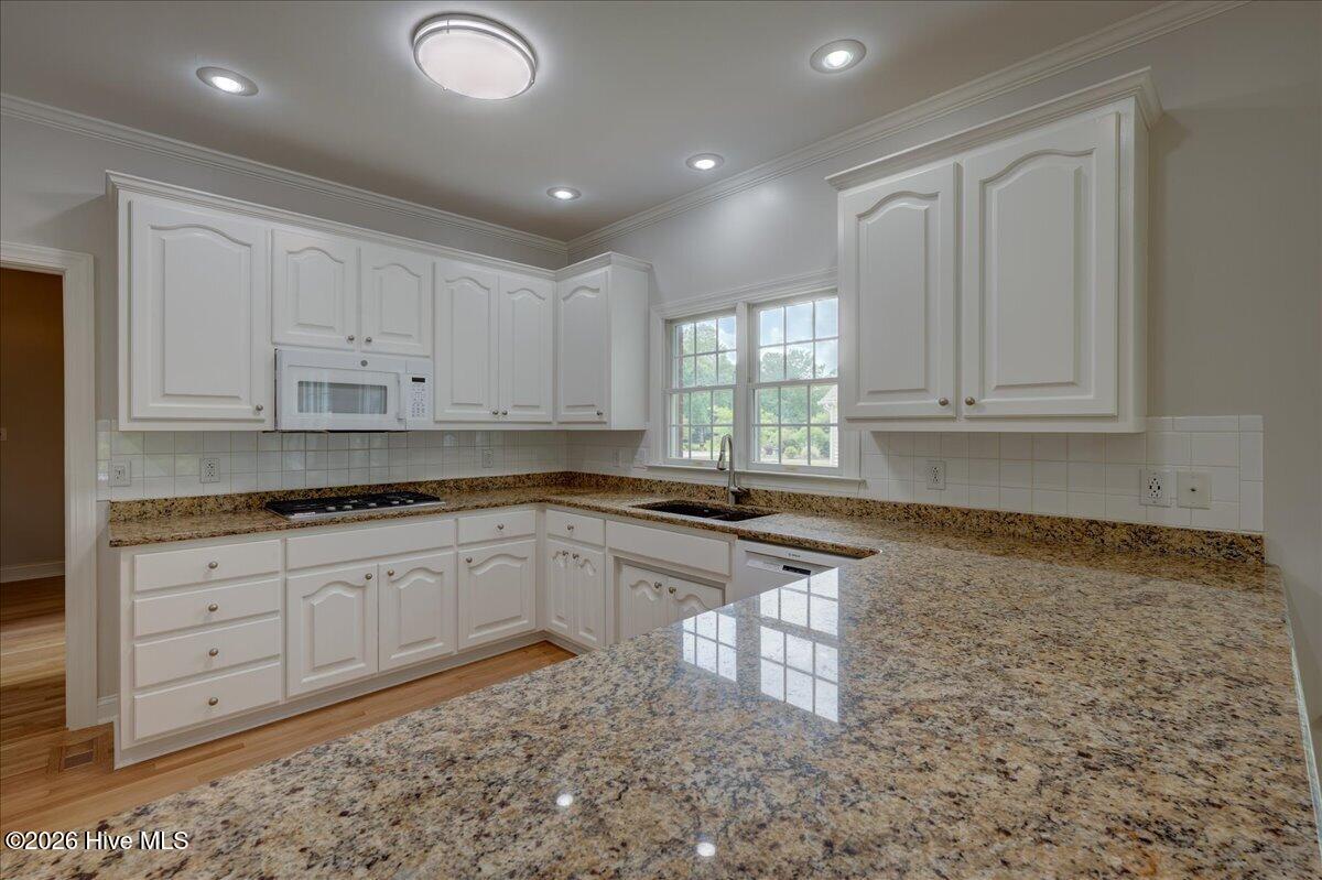 606 Taberna Circle Property Photo 15