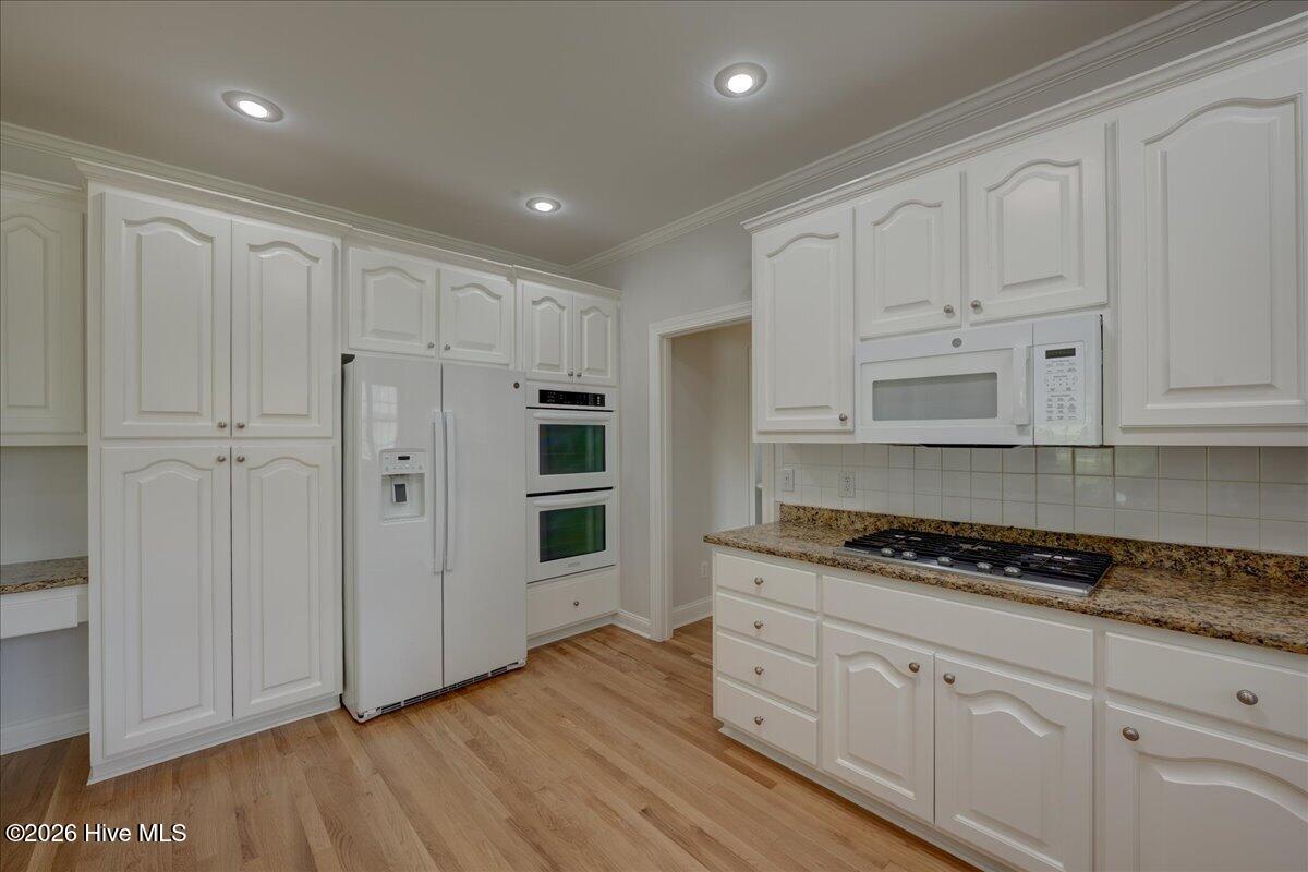 606 Taberna Circle Property Photo 19
