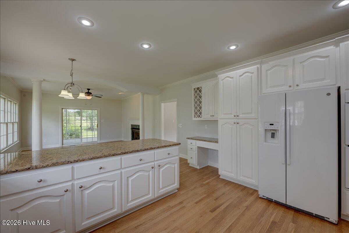 606 Taberna Circle Property Photo 20
