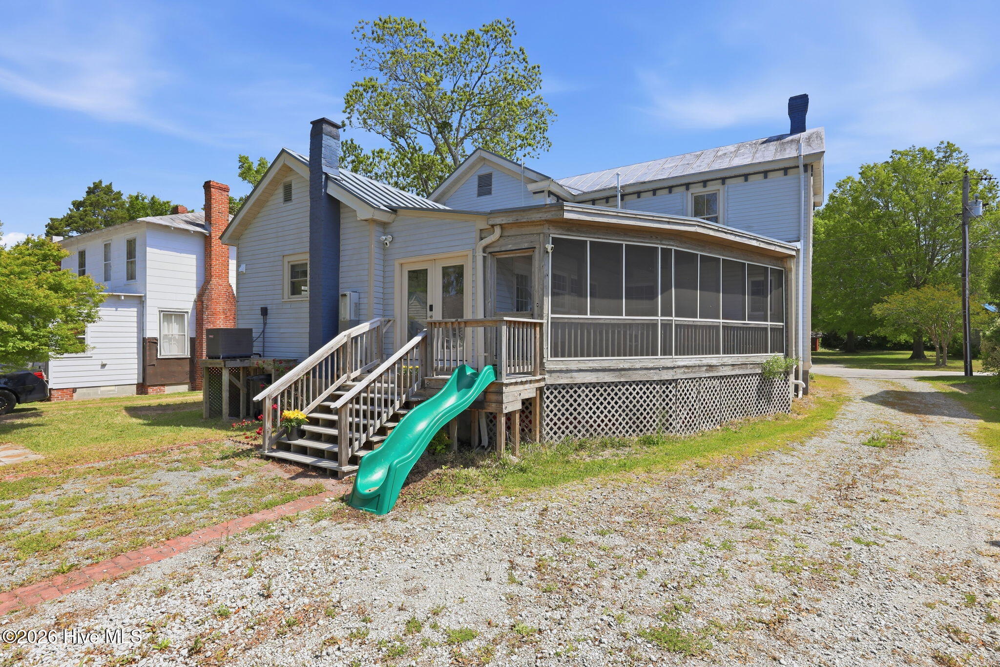 525 N A Street Property Photo 5
