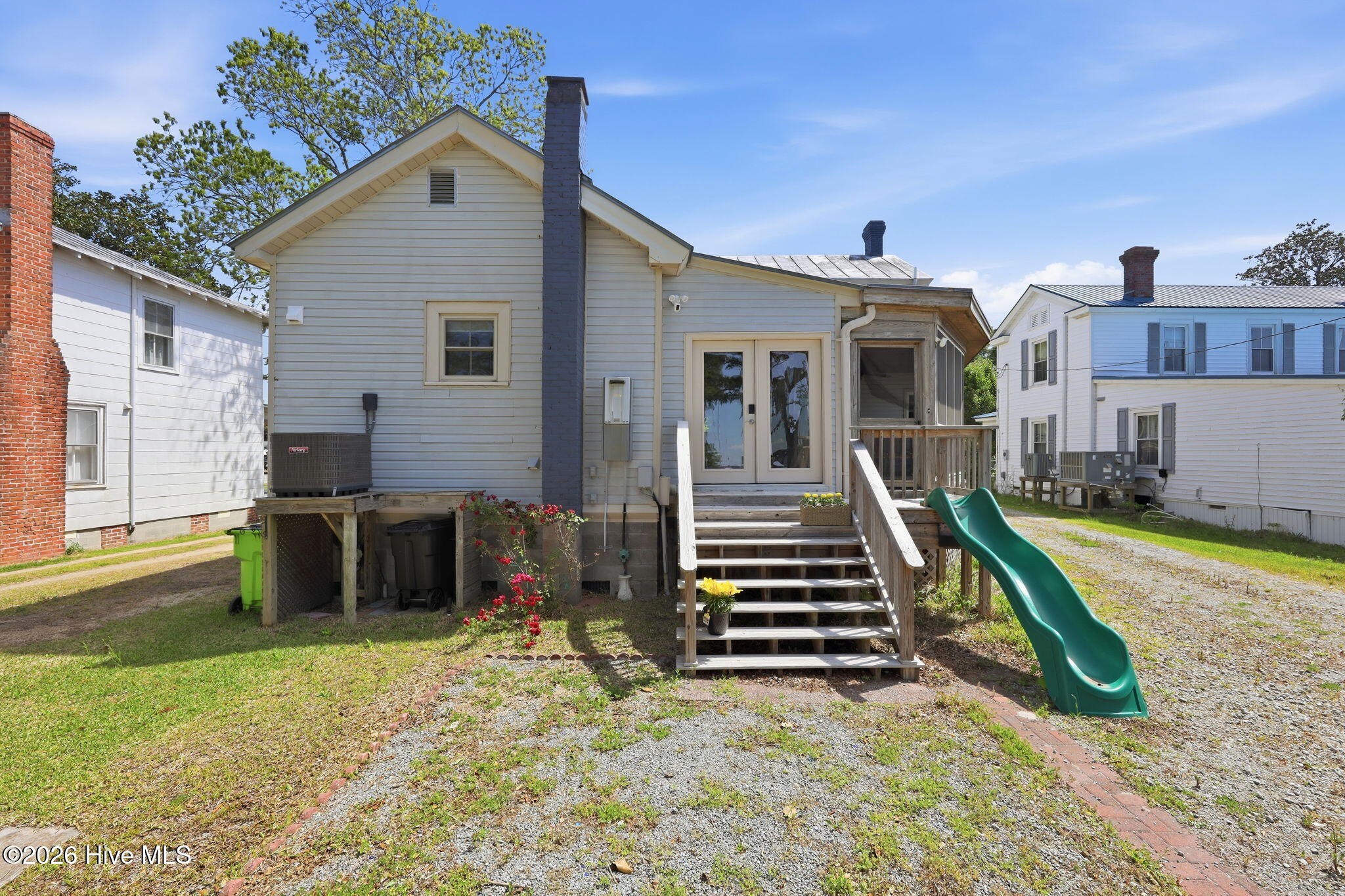 525 N A Street Property Photo 40