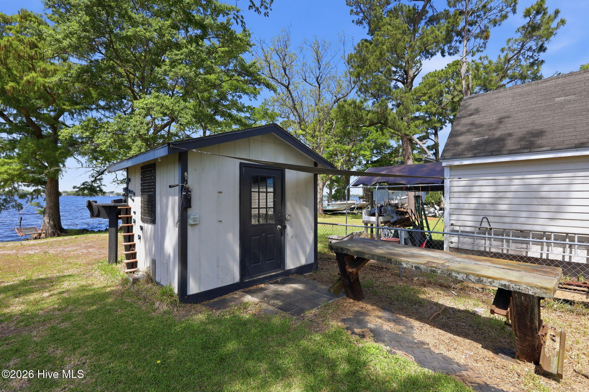 525 N A Street Property Photo 45