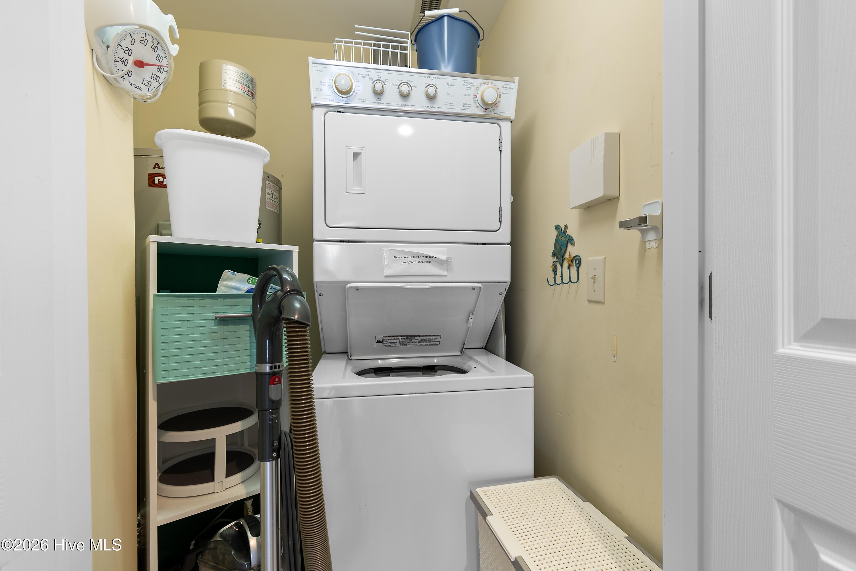 1215 N Middleton Drive Nw Apt 2409 Property Photo 16