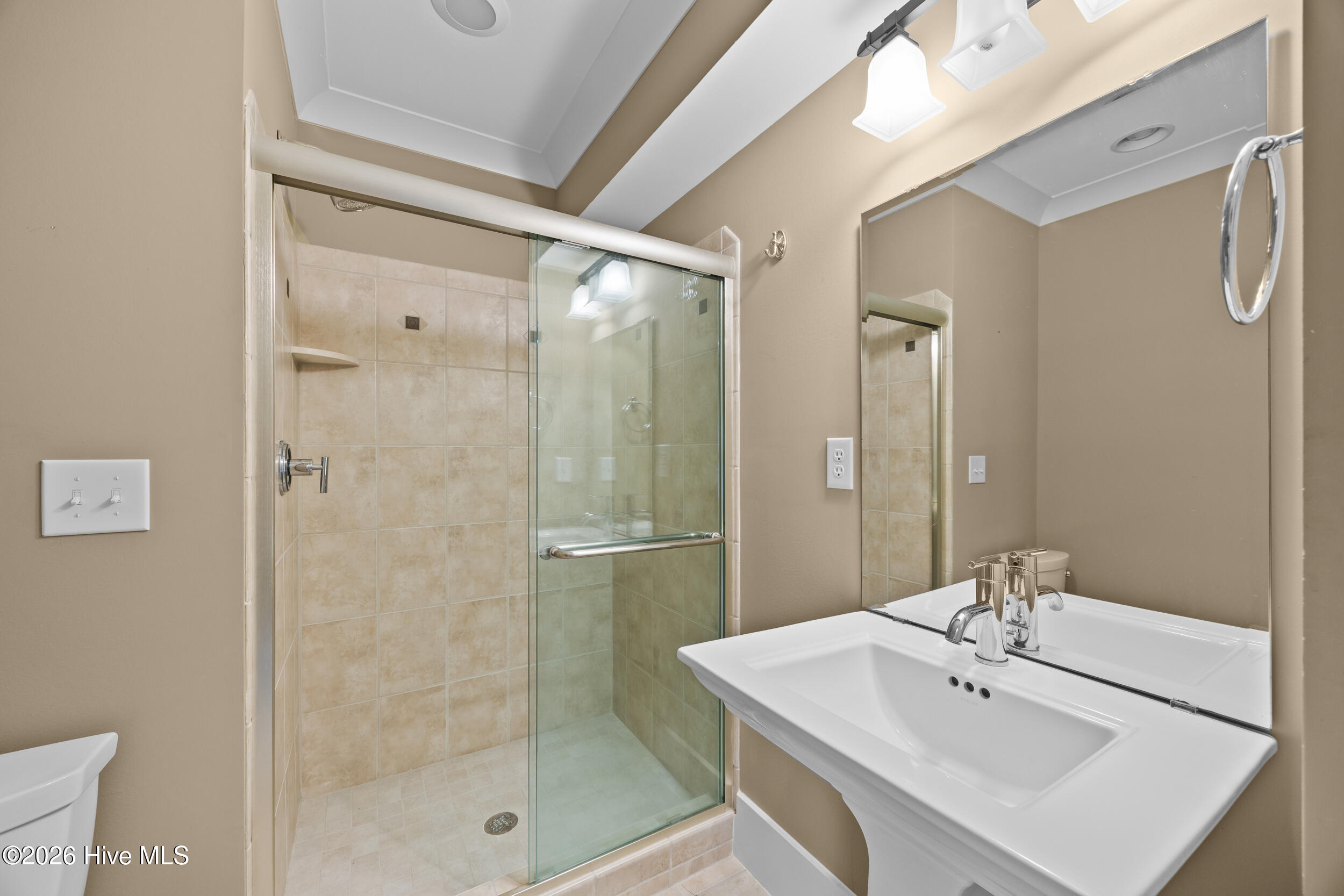 185 Seawatch Way Property Photo 28