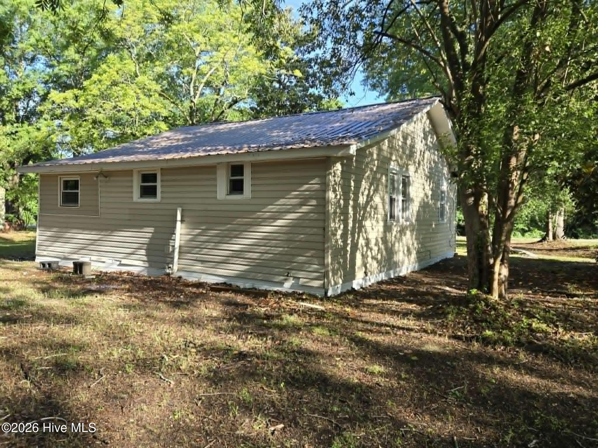 111 8th Street Property Photo 4