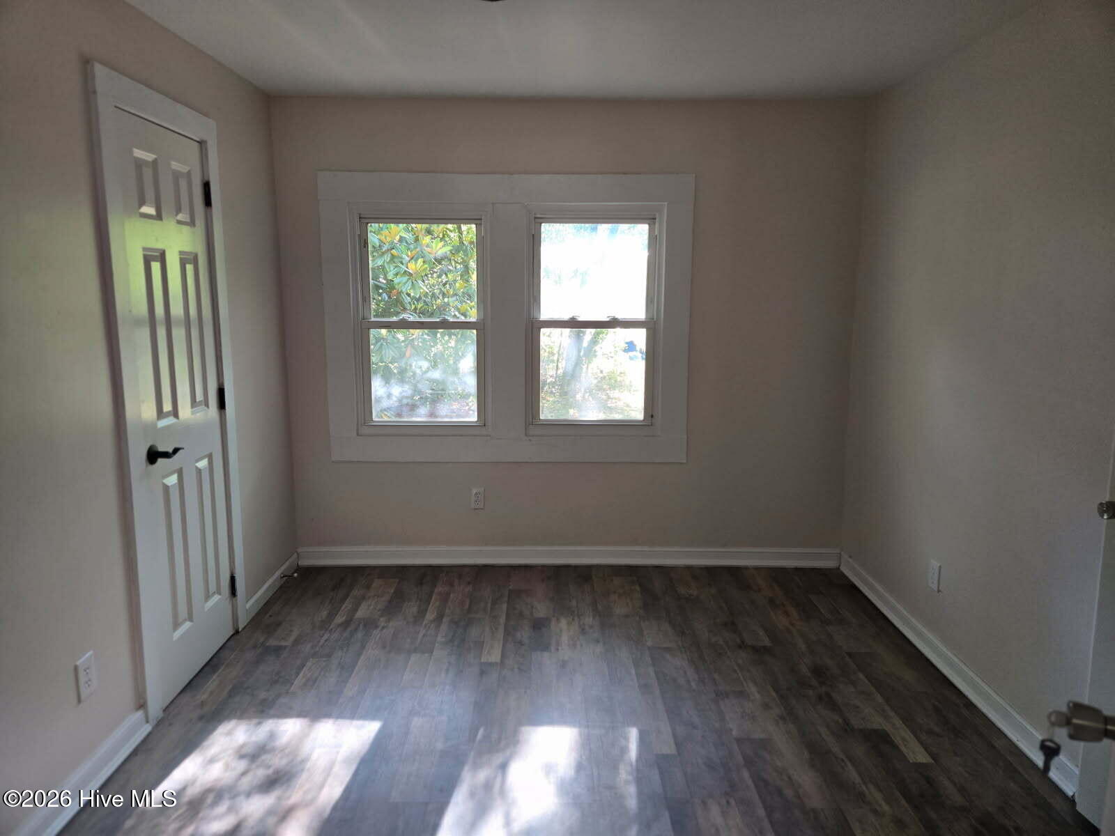 111 8th Street Property Photo 15