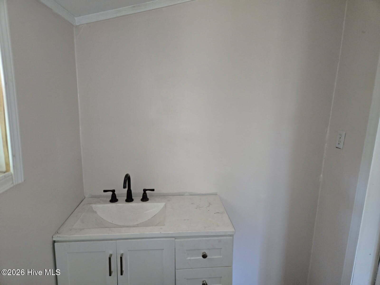 111 8th Street Property Photo 16