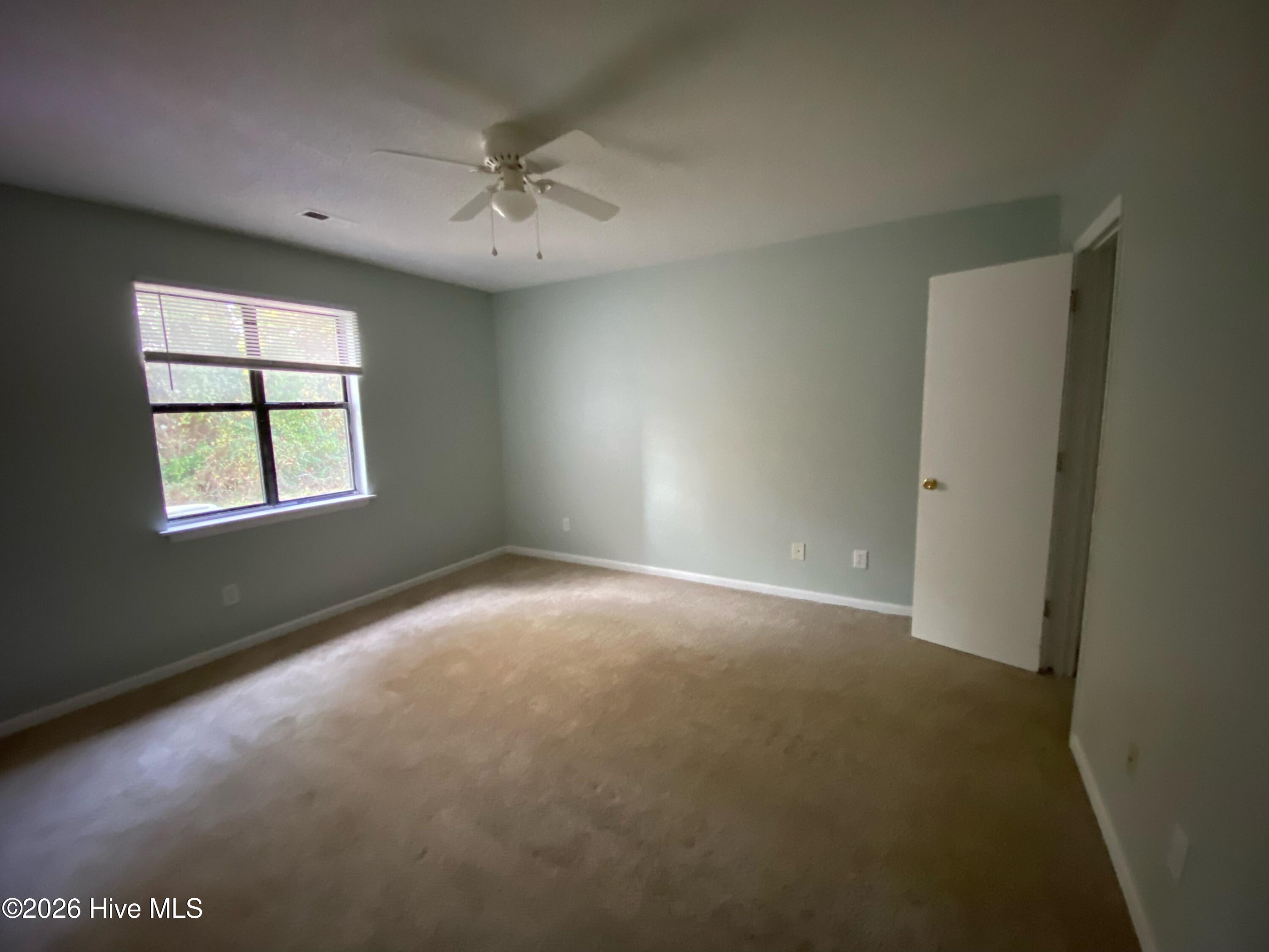 201 Wyndham Circle B Property Photo 8