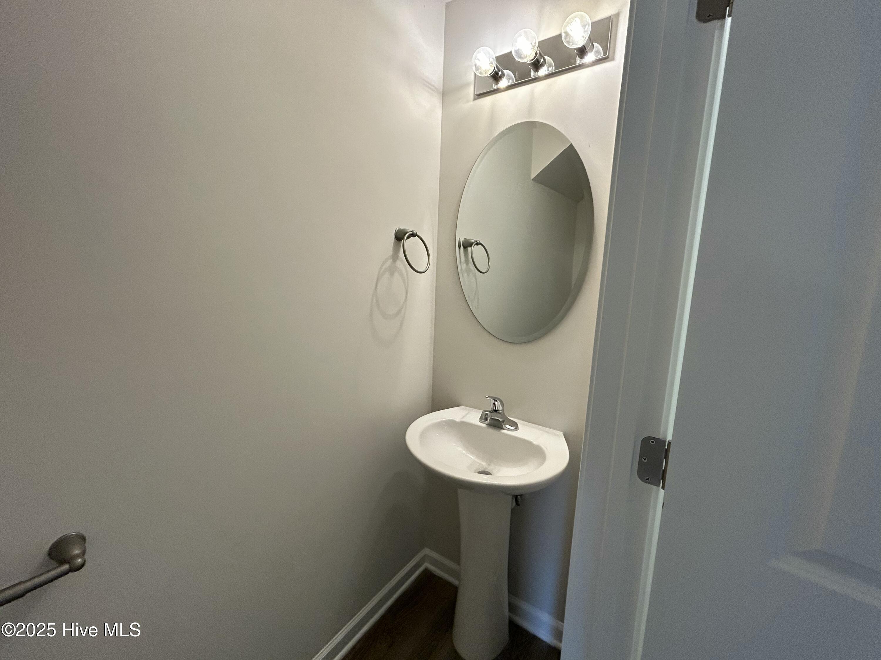 3620 Moore Drive Property Photo 6