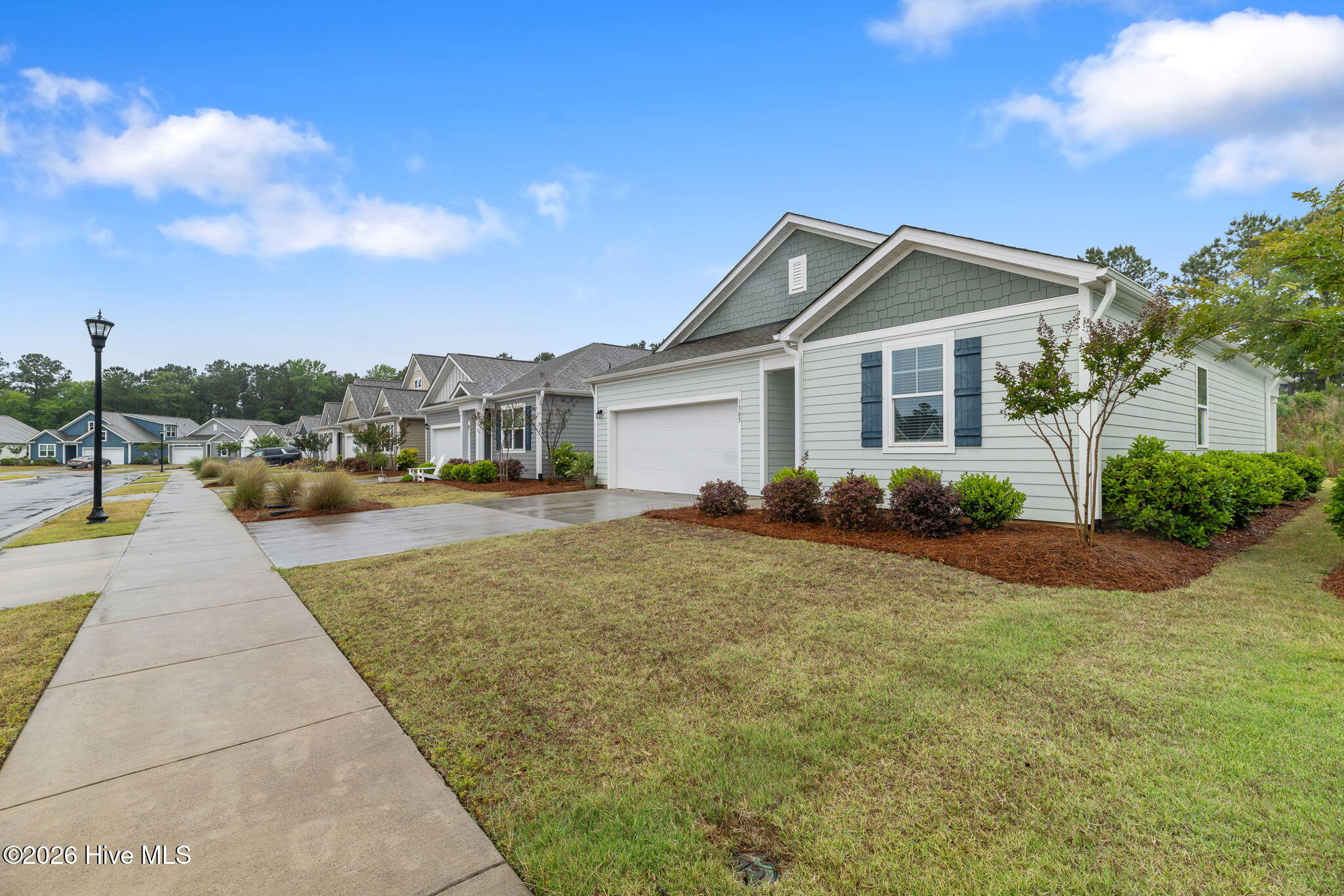 1305 Clendon Circle Property Photo 4
