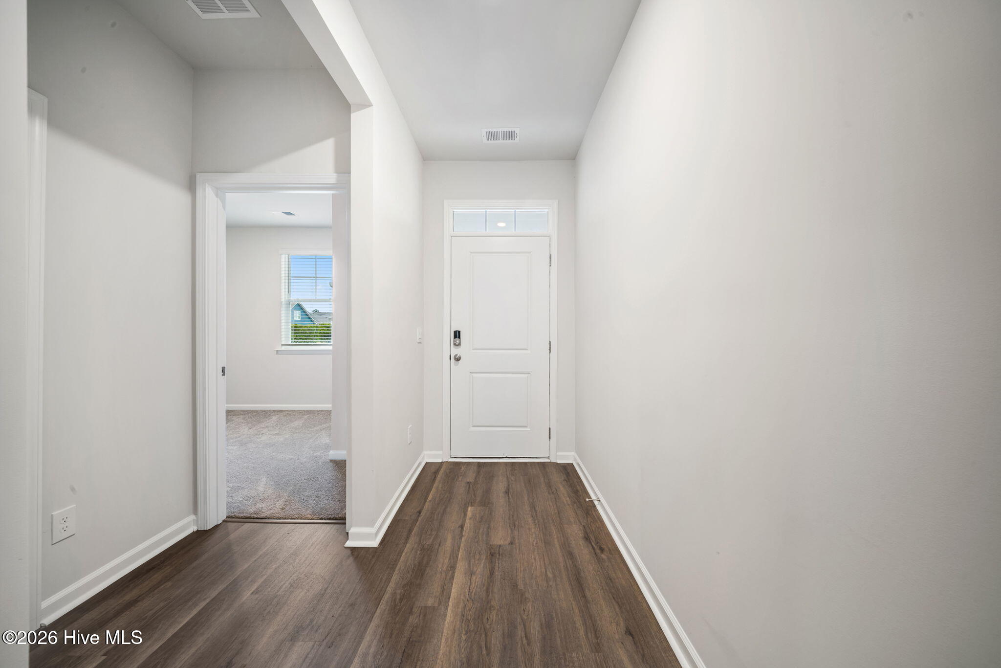 1305 Clendon Circle Property Photo 6