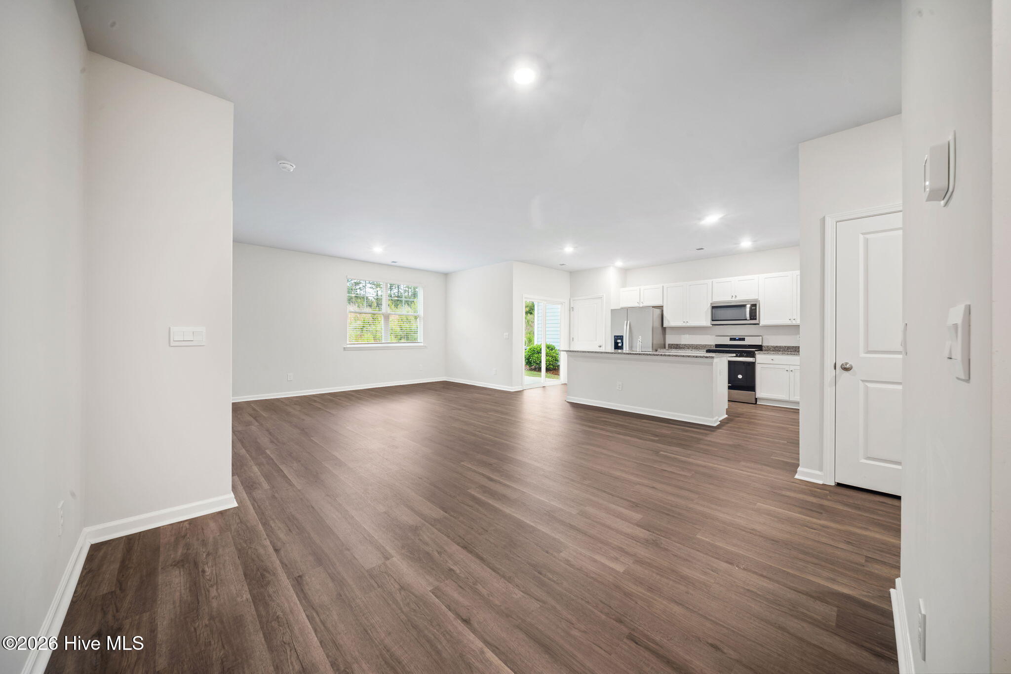 1305 Clendon Circle Property Photo 8