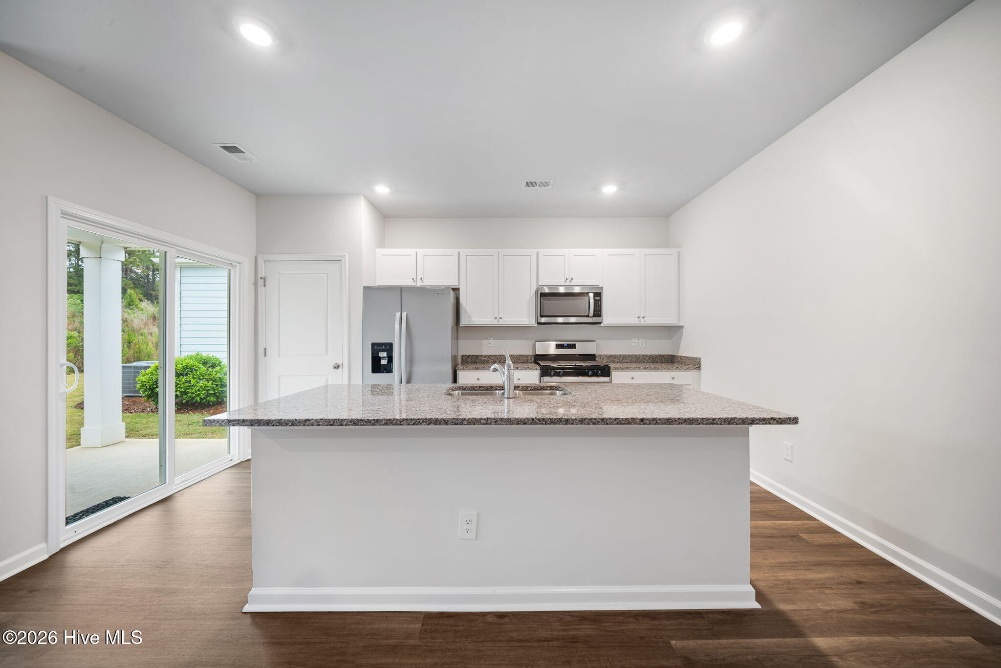 1305 Clendon Circle Property Photo 15