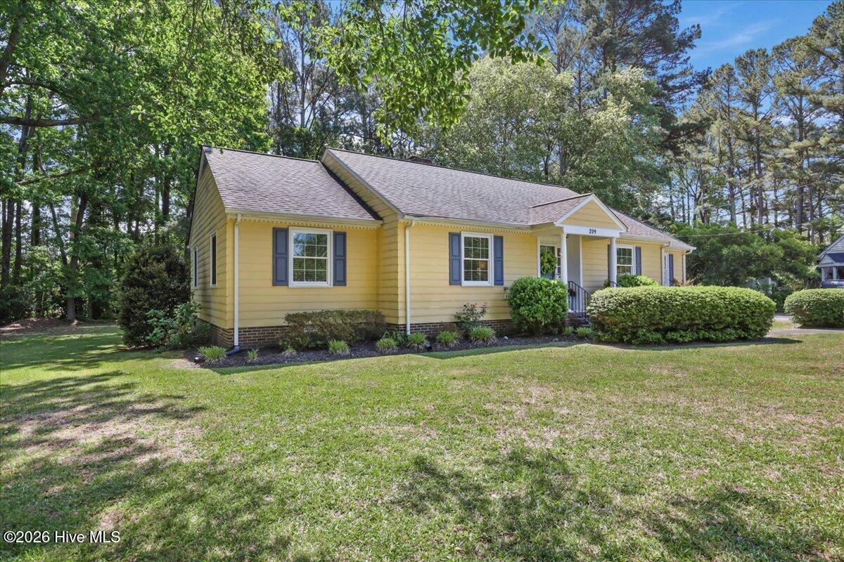 209 Myrtle Road Property Photo 3